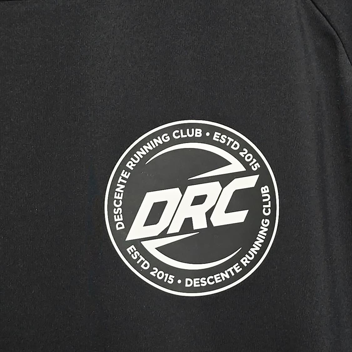 데상트 DESCENTE 러닝 클럽 그래픽 반팔 티셔츠 105 상품이미지3