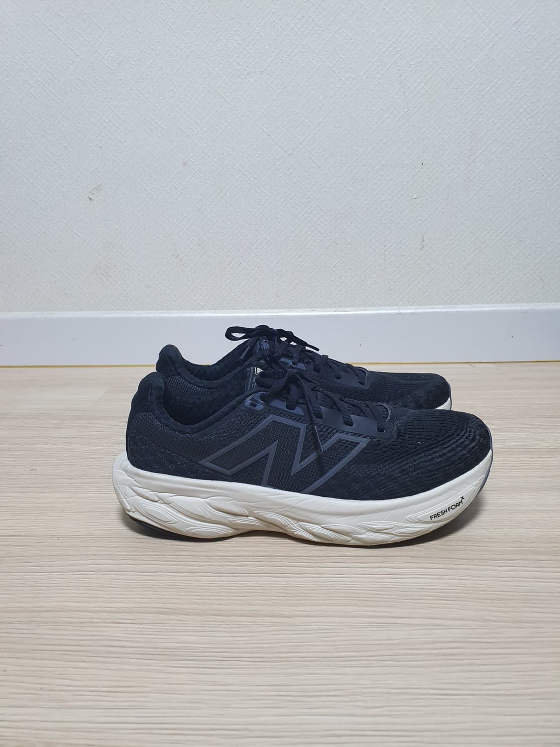 뉴발란스 1080 v14 운동화 265 상품이미지1