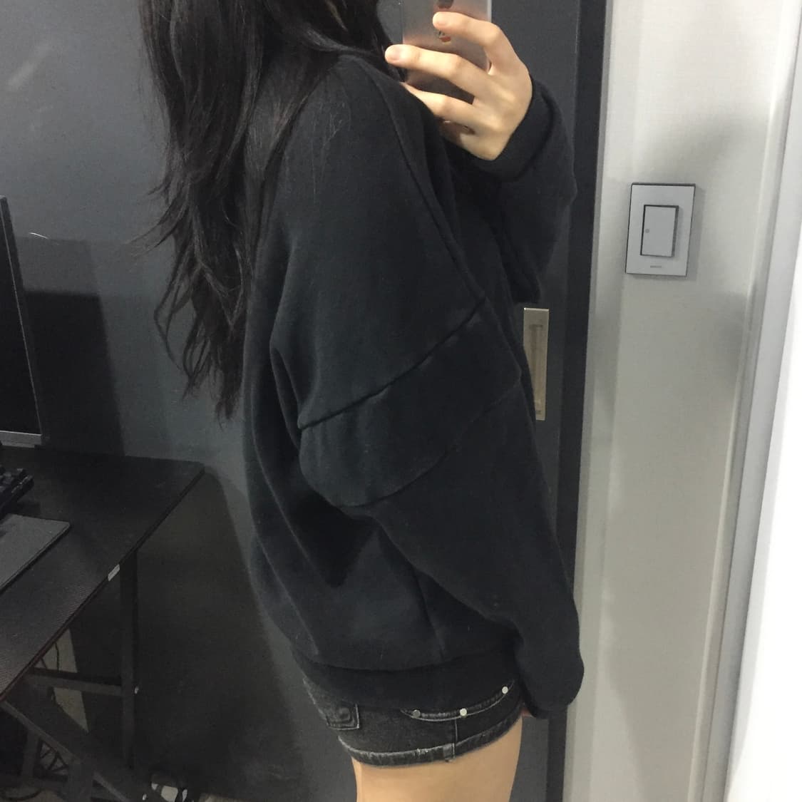 Adidas 오버핏 베이직 라운드 맨투맨 상품이미지2