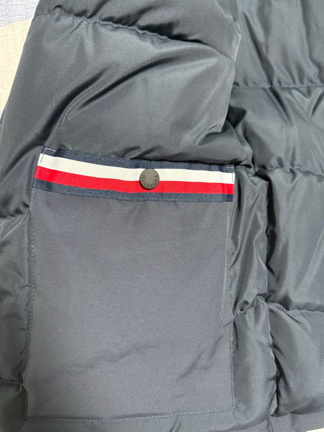 타미힐피거  패딩 m사이즈 상품이미지3