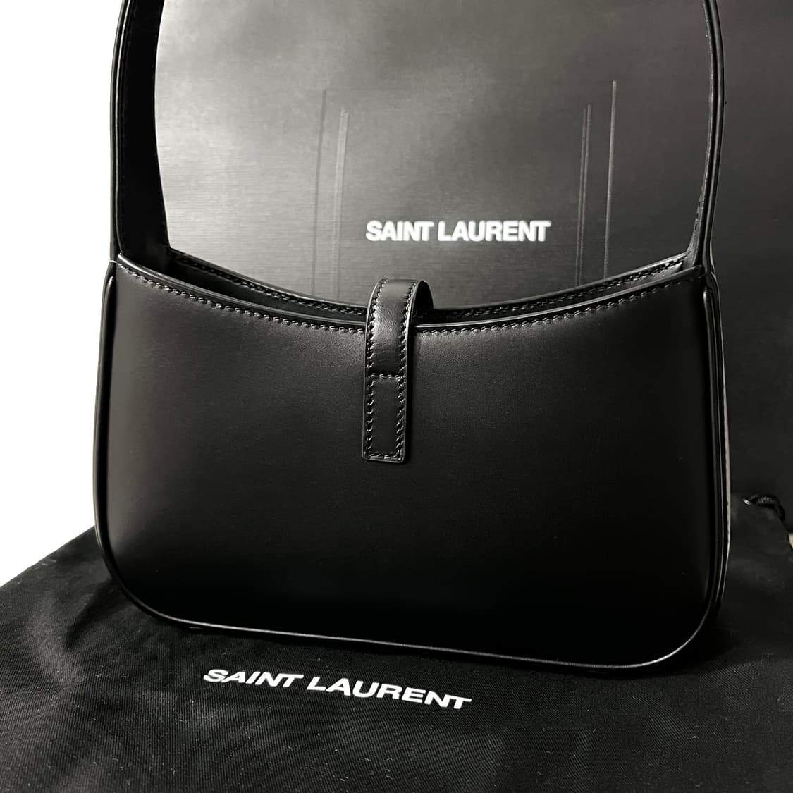 [S+급/정품] 생로랑 미니 호보백 le 5 a 7 가방 블랙 상품이미지3