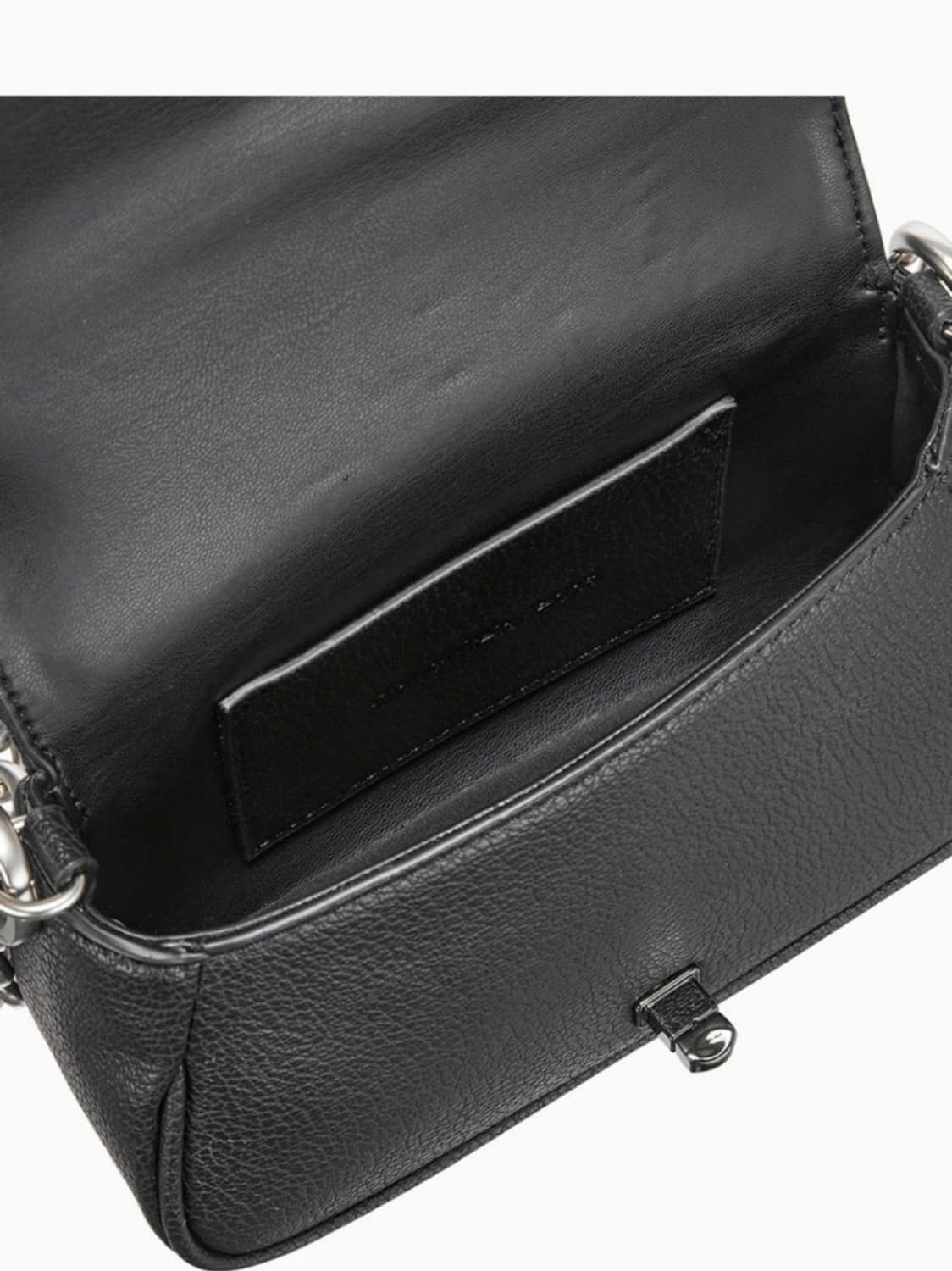 미니멀 모노그램 체인 플랩 미니 숄더백 - 블랙 상품이미지3