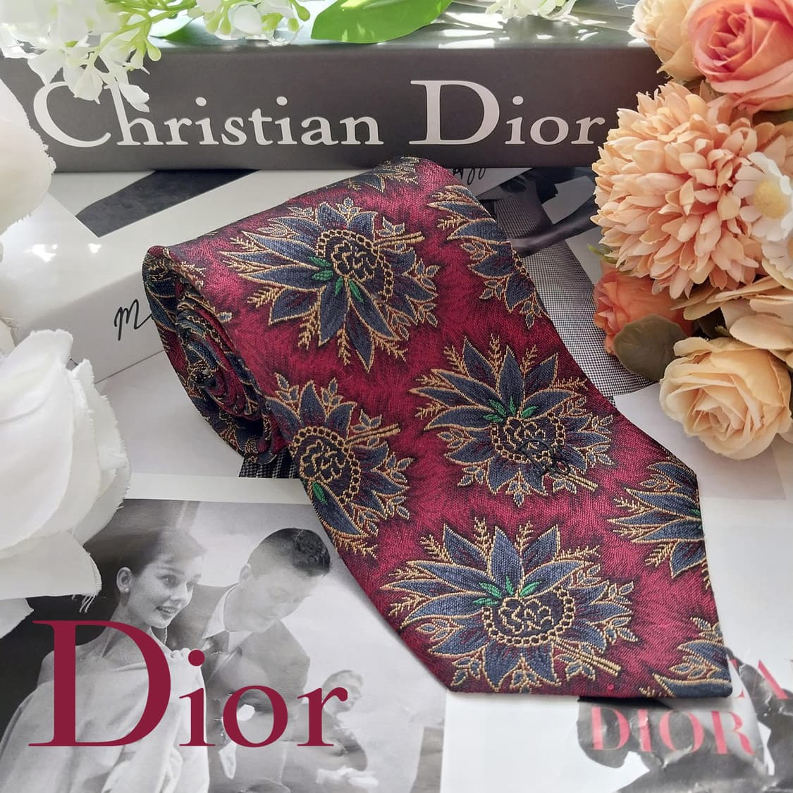크리스찬 디올 실크 플라워 자카드 넥타이 9.3cm A등급 K2351
 상품이미지1