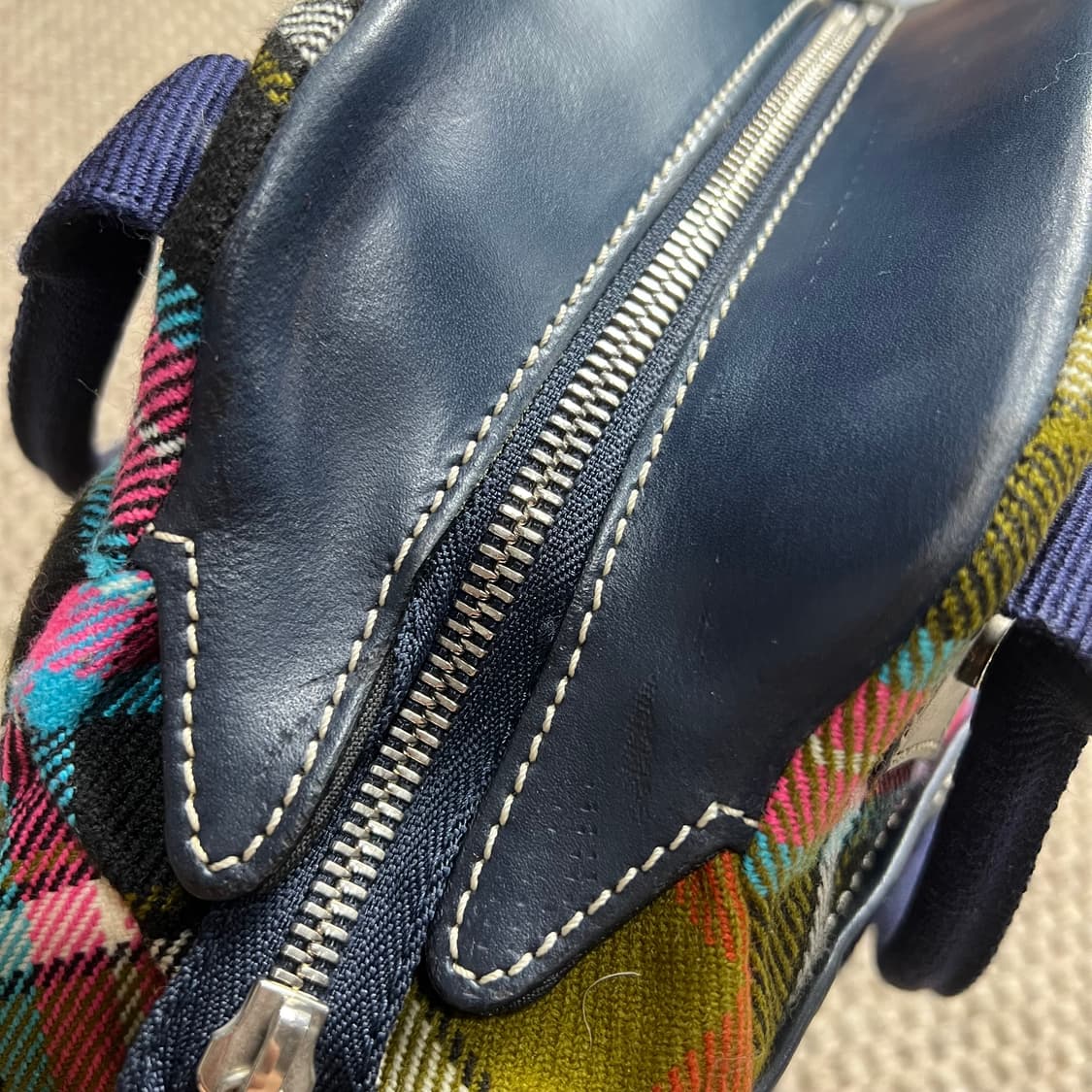 비비안웨스트우드 체크 미니 토트백 상품이미지8