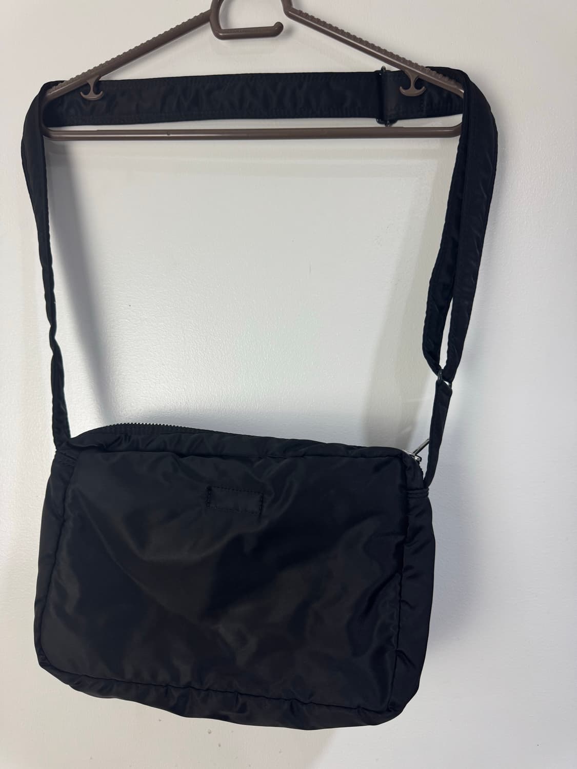 요시다포터 탱커 크로스백 M 사이즈 블랙컬러  상품이미지7