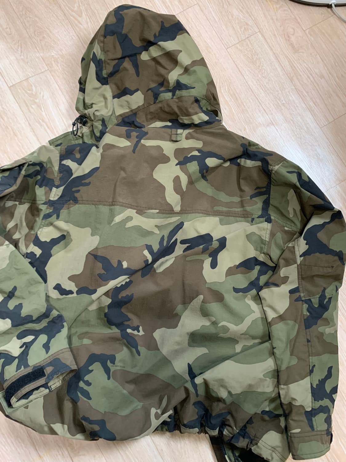 MFL20204 노스페이스 카모 바람막이 xl사이즈 상품이미지6