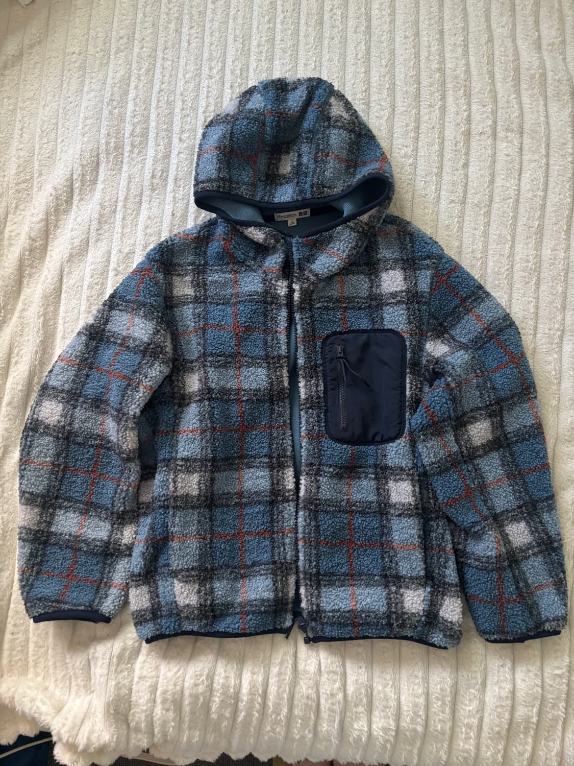 유니클로 JW앤더슨 프린트보아후리스 상품이미지1