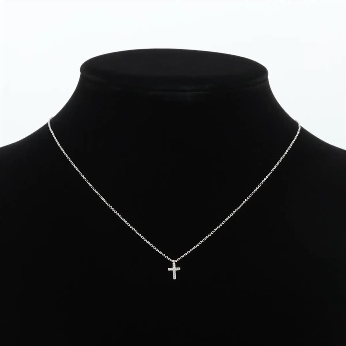 티파니앤코 메트로 크로스 십자가 천연다이아 18K 화이트 펜던트 목걸이 상품이미지8