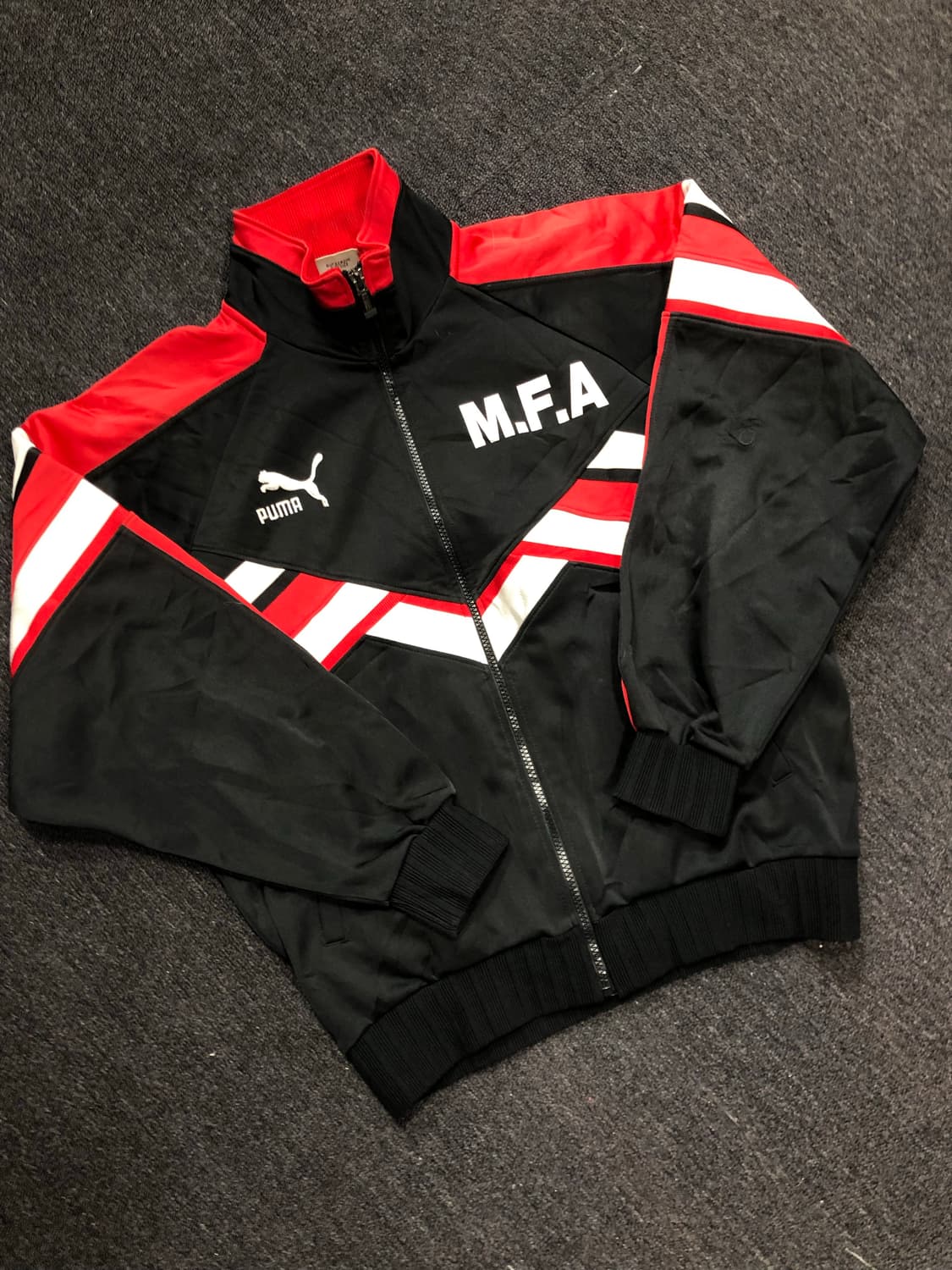 퓨마 올드스쿨 블랙 레드 져지 95  상품이미지5