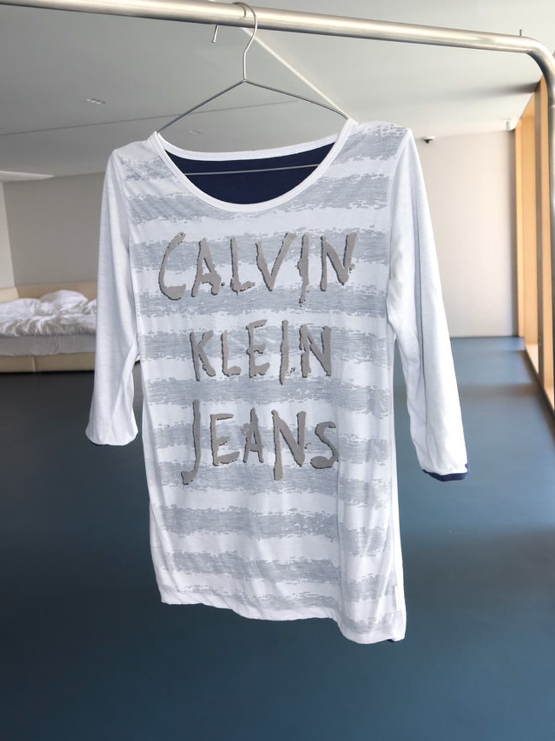 CALVIN KLEIN REVERSIBLE T  상품이미지2