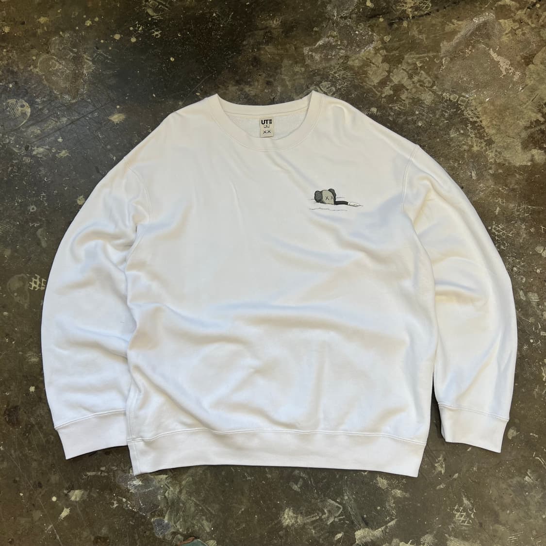 XL) 유니클로 X 카우스 맨투맨티 맨투맨 티셔츠 스웻셔츠 상품이미지2