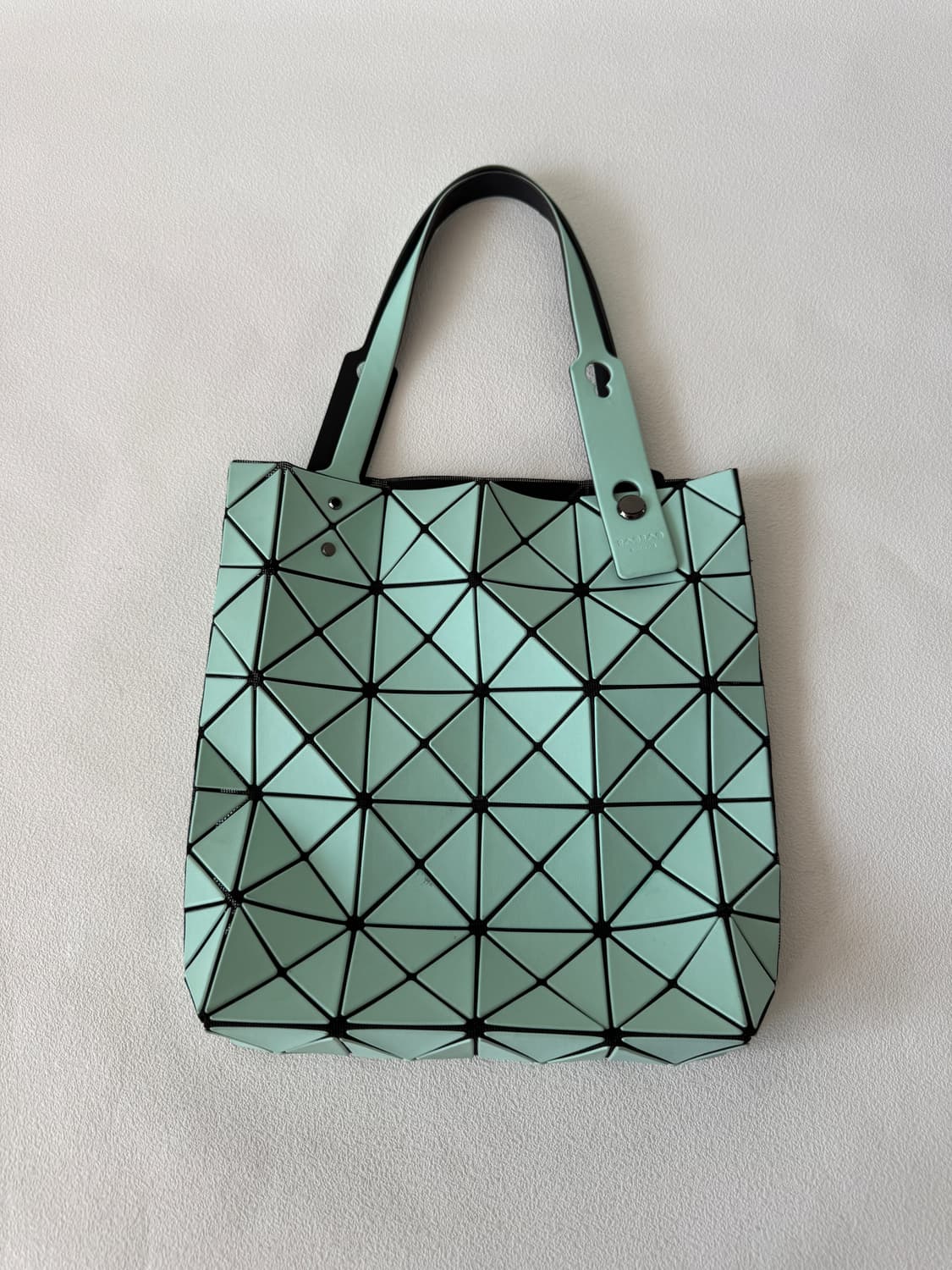 이세미야케(ISSEY MIYAKE) BAOBAO 토트백 상품이미지3