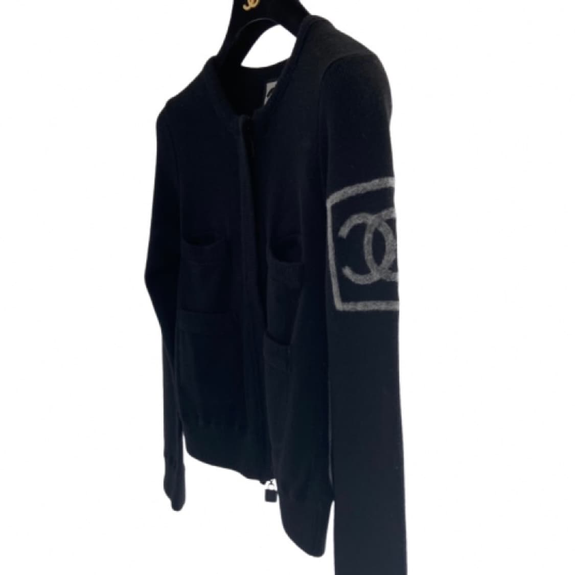 [감정서 발급] 샤넬 로고 울집업 가디건 상품이미지3
