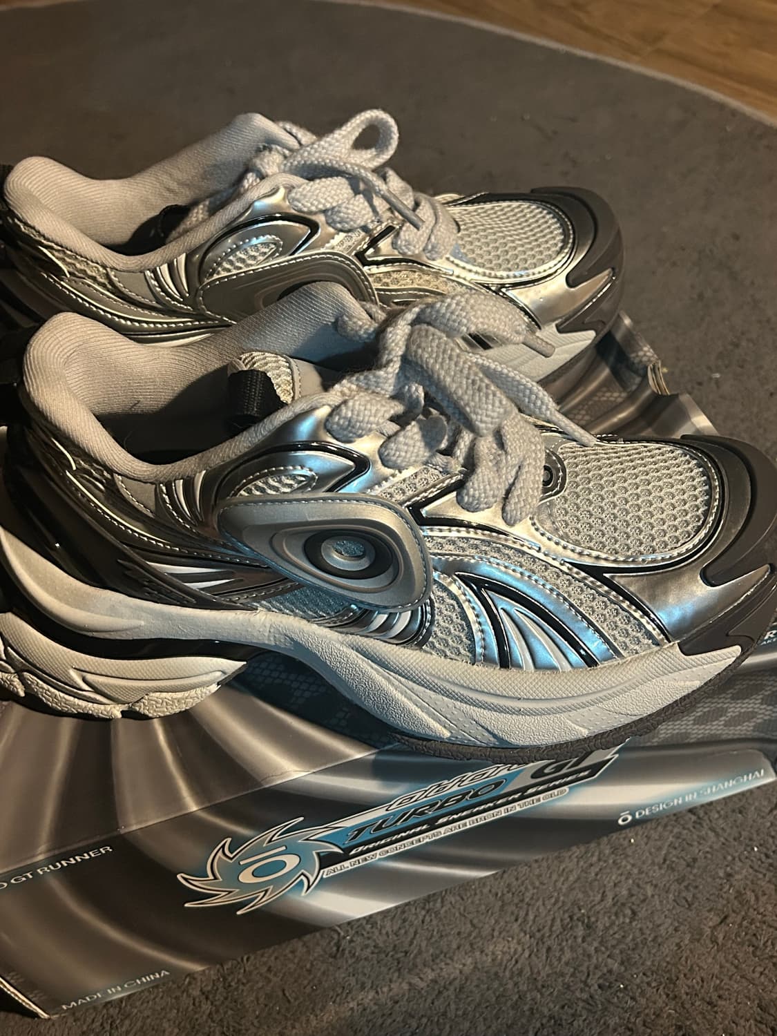 올드오더 터보GT 화이트실버 250 상품이미지2