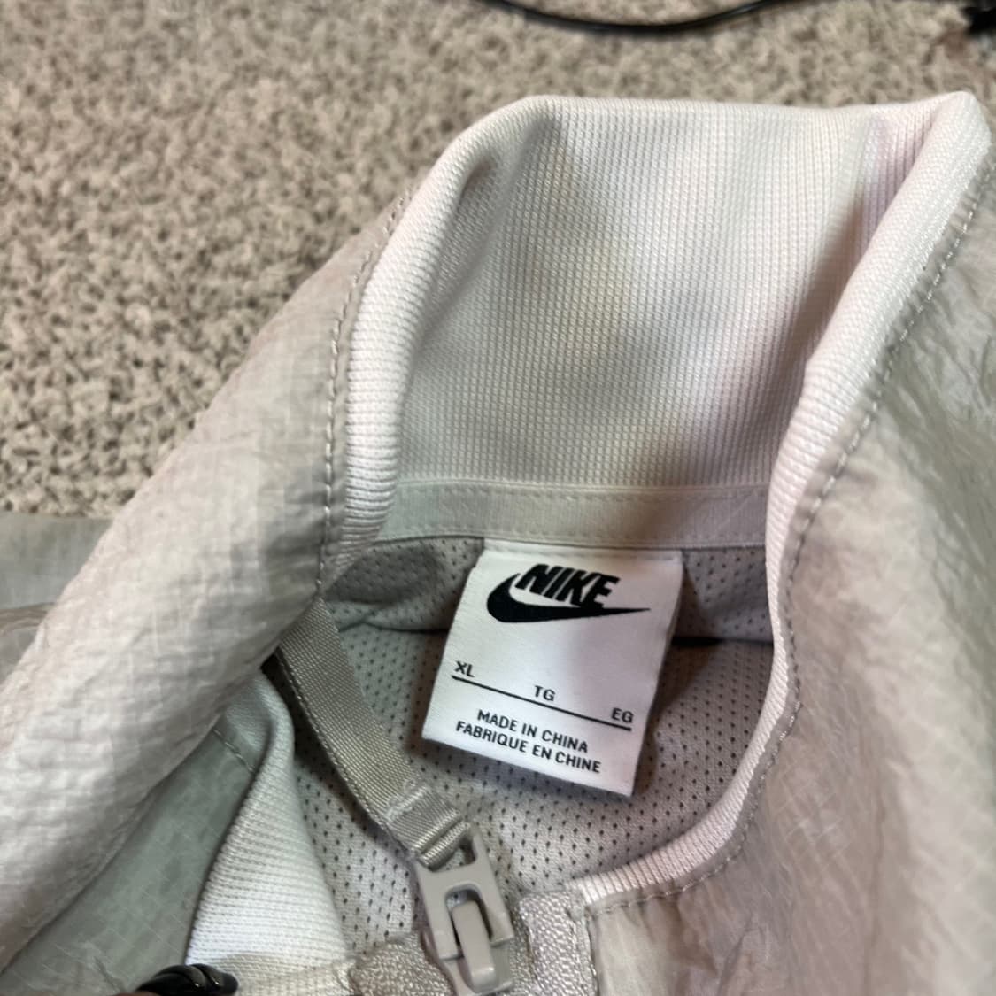 나이키 에어 우븐 아노락 상품이미지4