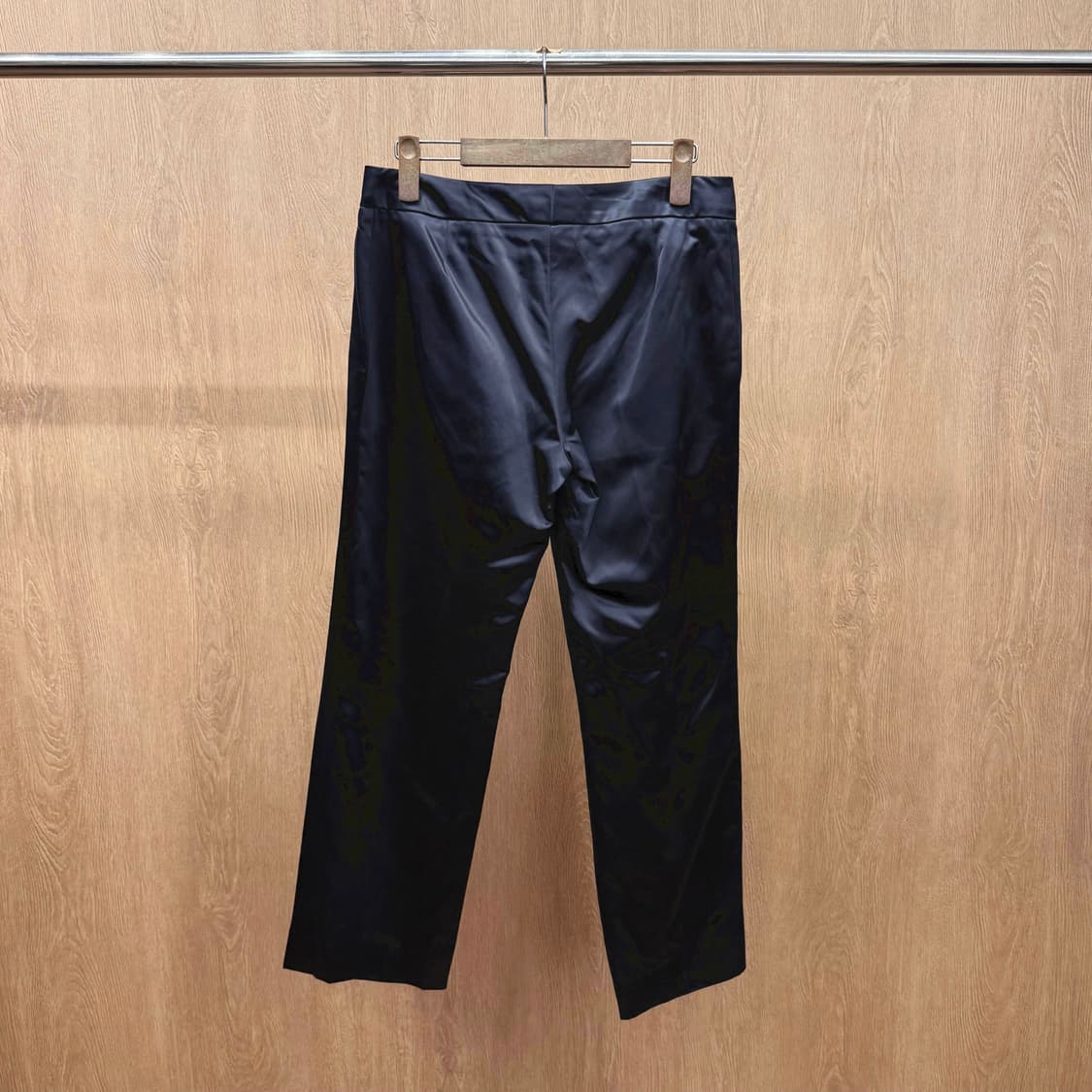 질샌더 슬랙스 히든 클로징 미니멀 디자인 후면 포켓 디테일 네이비 상품이미지3