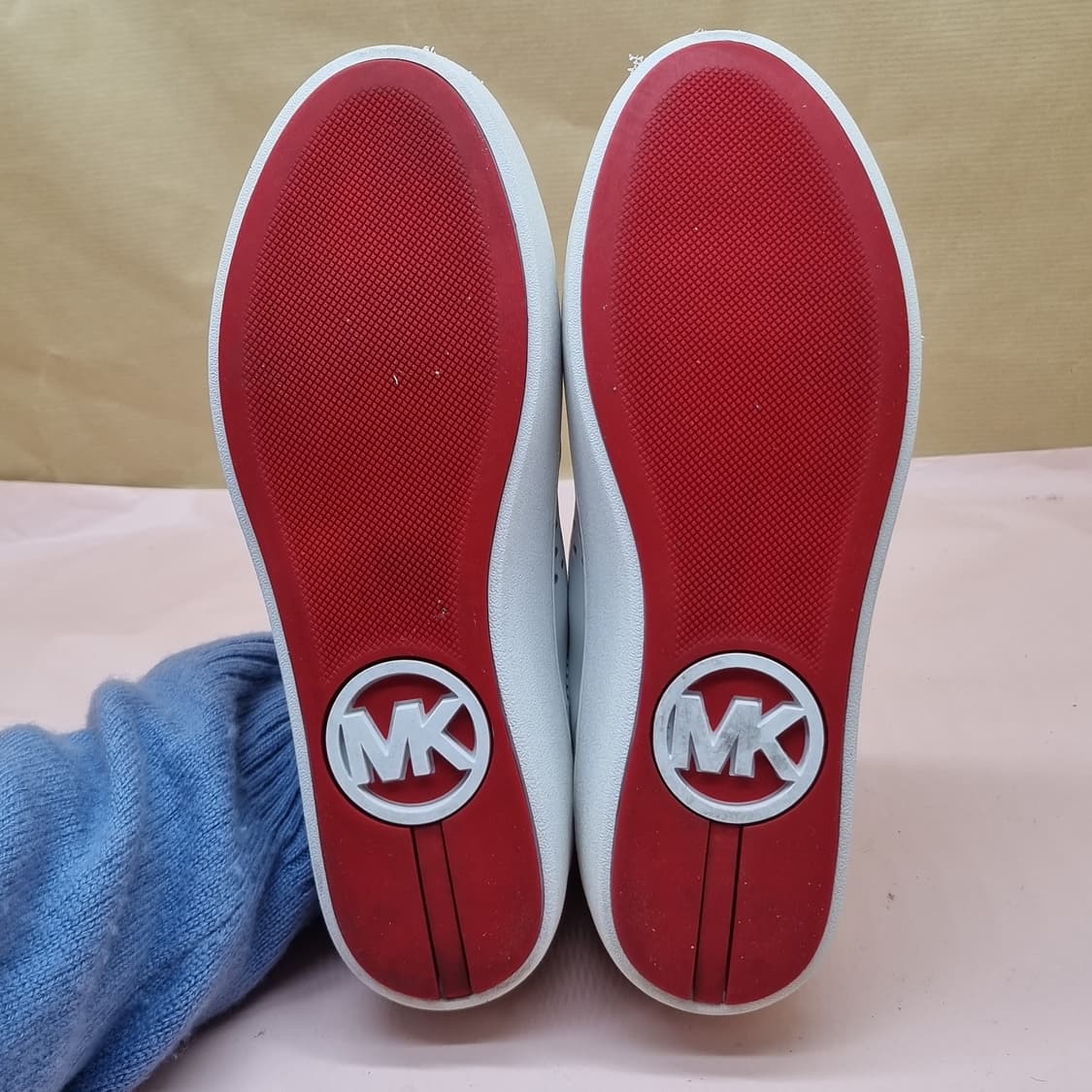 마이클코어스 포피 여성스니커즈230 상품이미지3