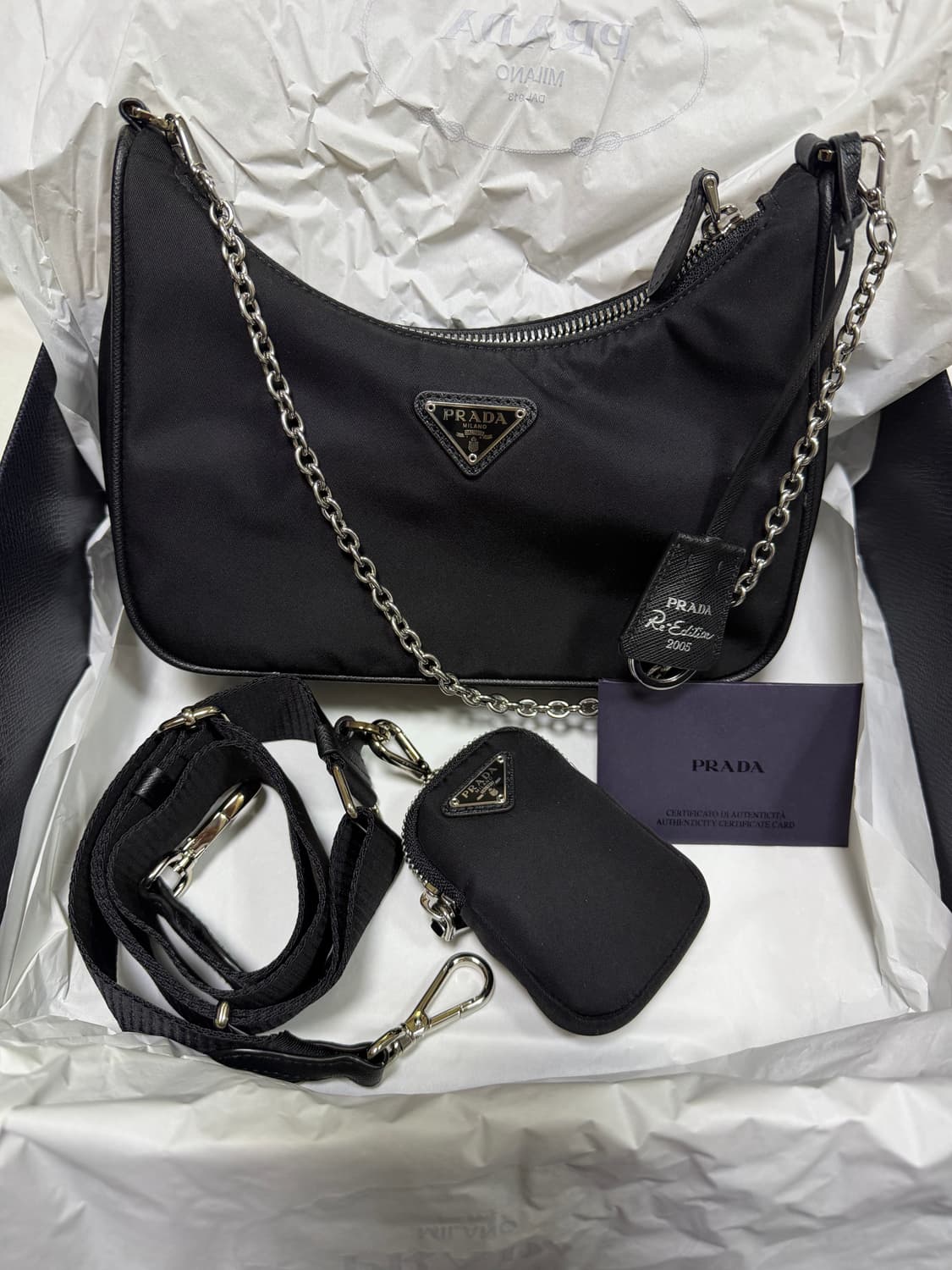 프라다 리에디션 2005 리나일론 호보백 상품이미지2