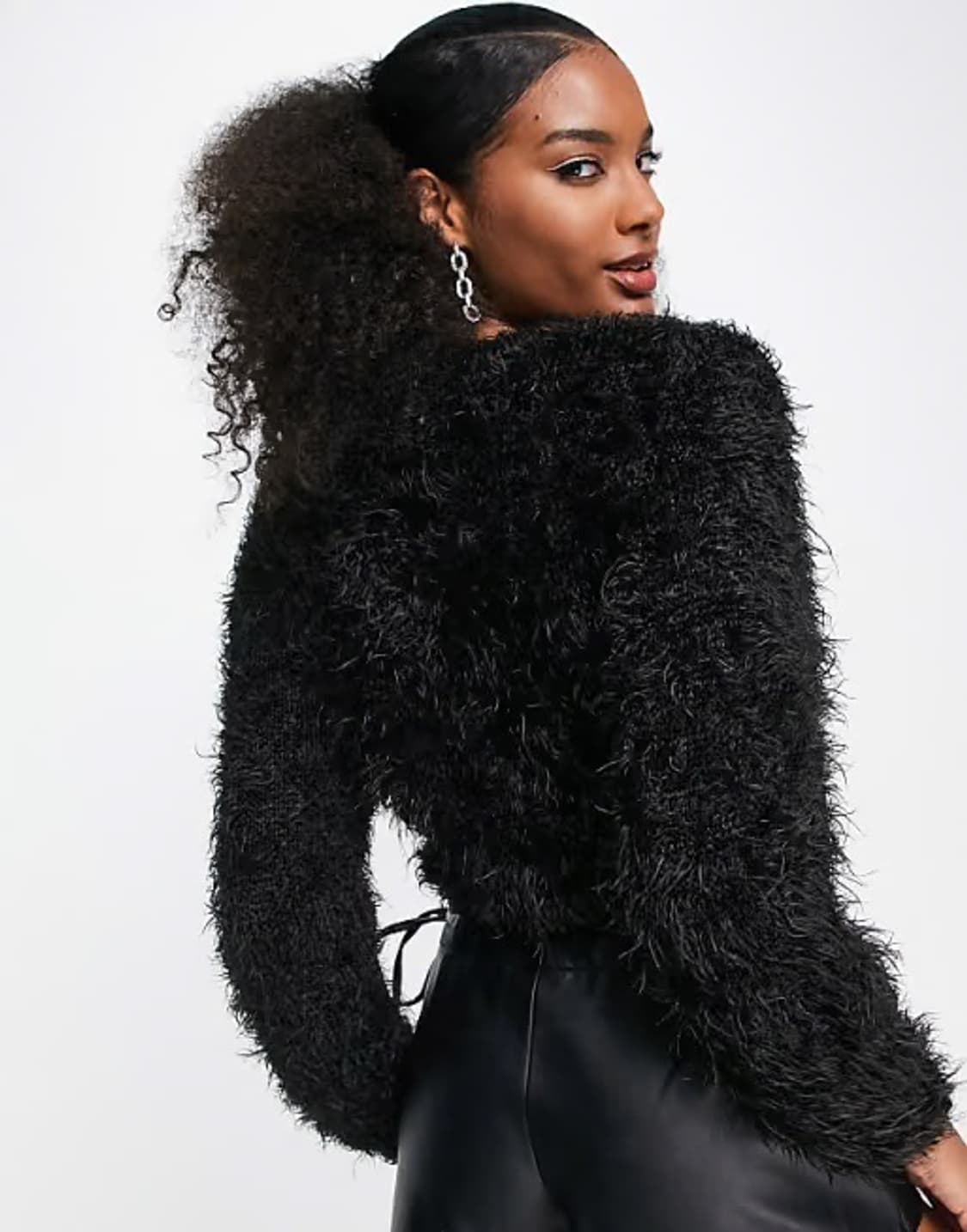 (실측)블랙 플러피 니트 상품이미지1