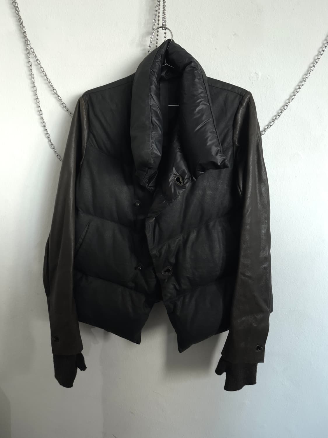 아이작 세럼 아티저널 디어스킨 펜싱 버클 패딩 자켓 상품이미지2