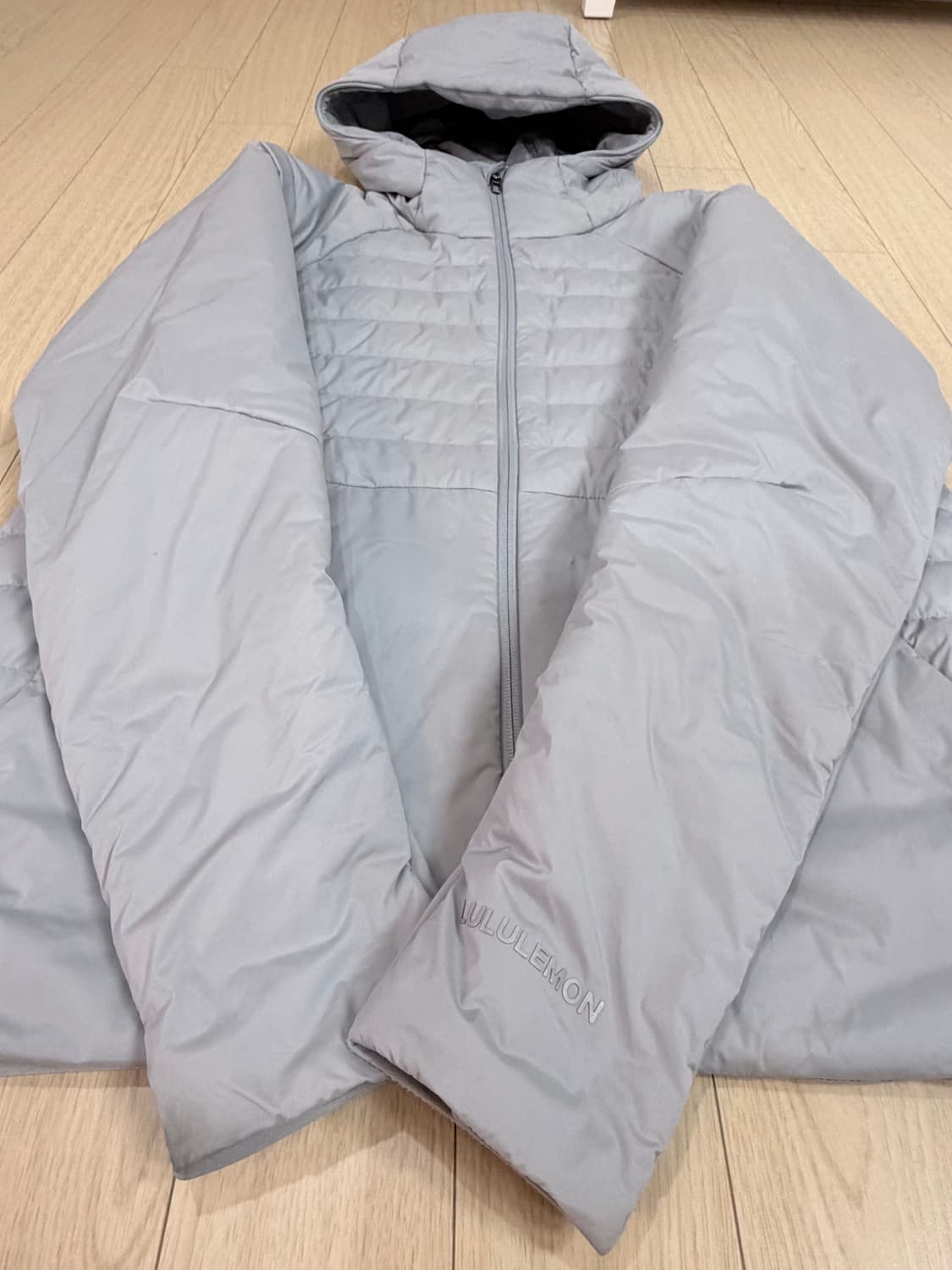 룰루레몬 경량패딩 (다운 포 잇 올 700 다운 필 후디) 상품이미지4