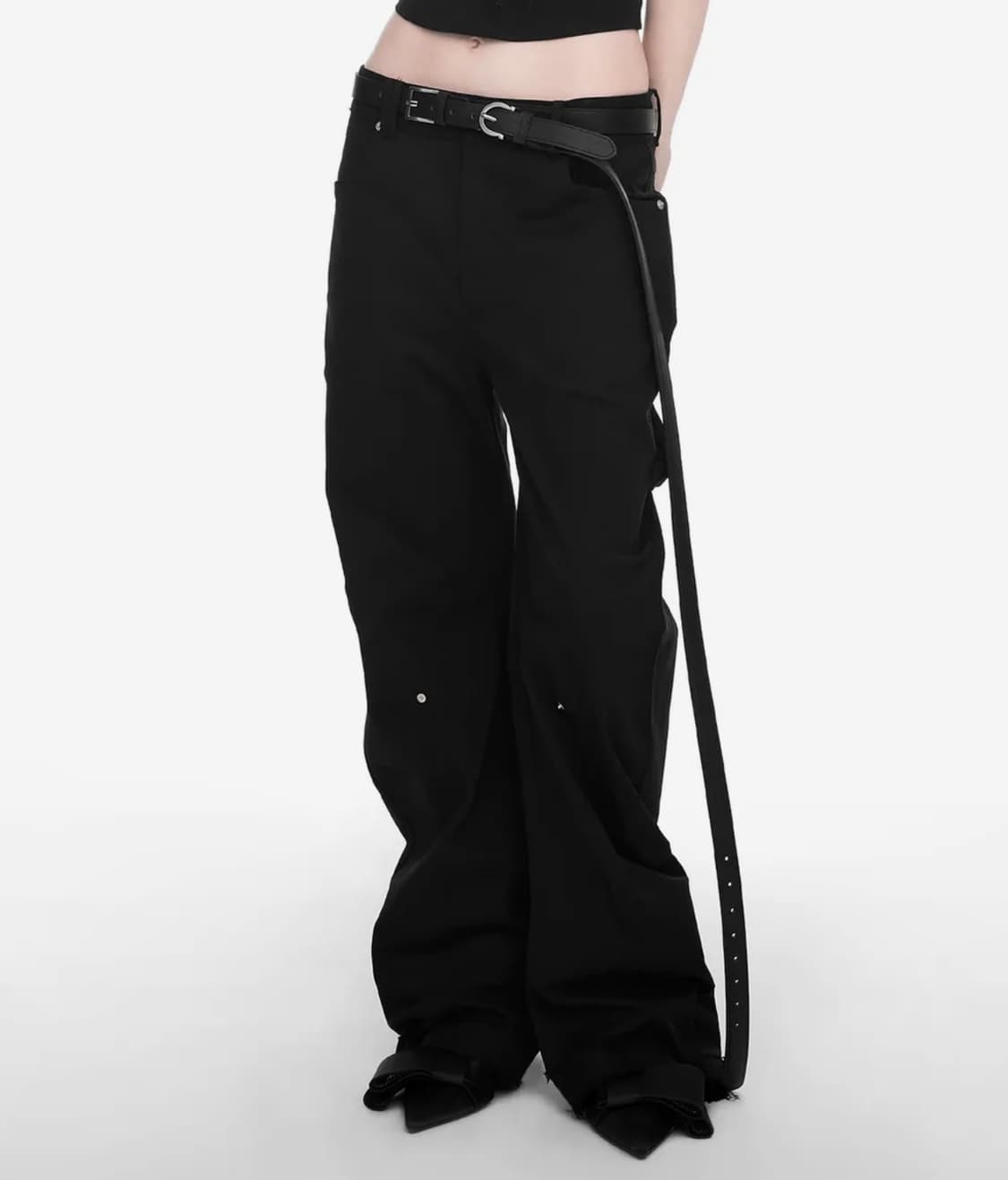 나체 RAWCUT CURVED PANTS (1) 블랙 새상품 상품이미지1
