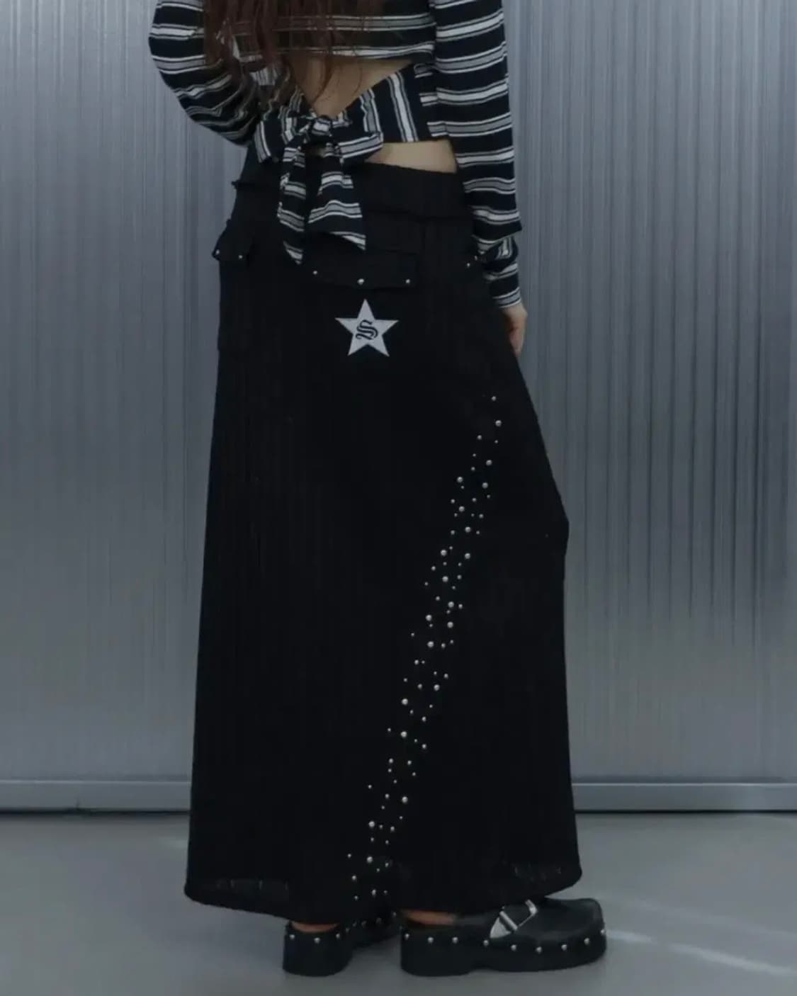 셋업이엑스이 KNIT STUDDED LONG SKIRT / BLACK 상품이미지2