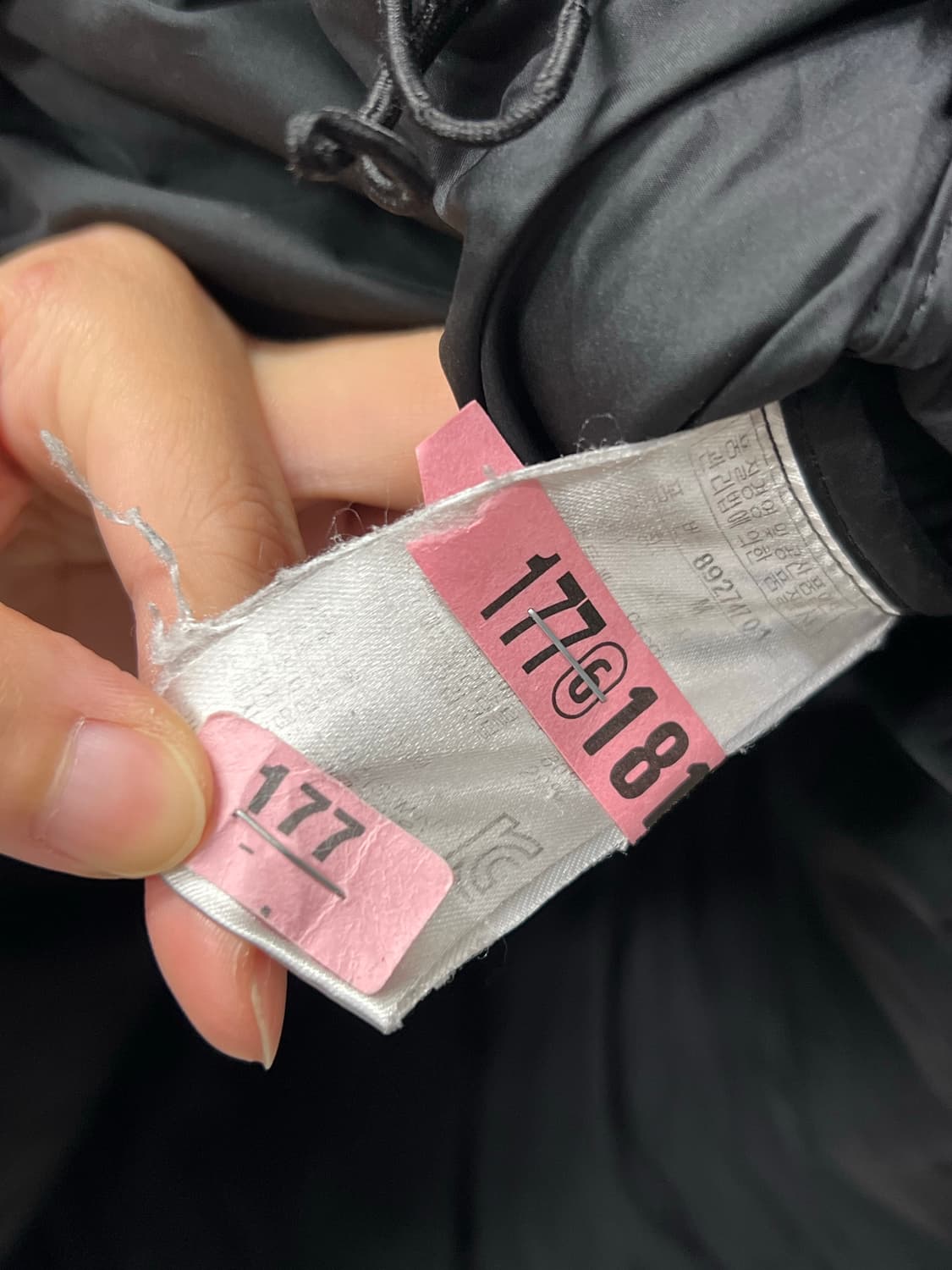 푸마 자수로고 덕다운 푸퍼 패딩 블랙 상품이미지6