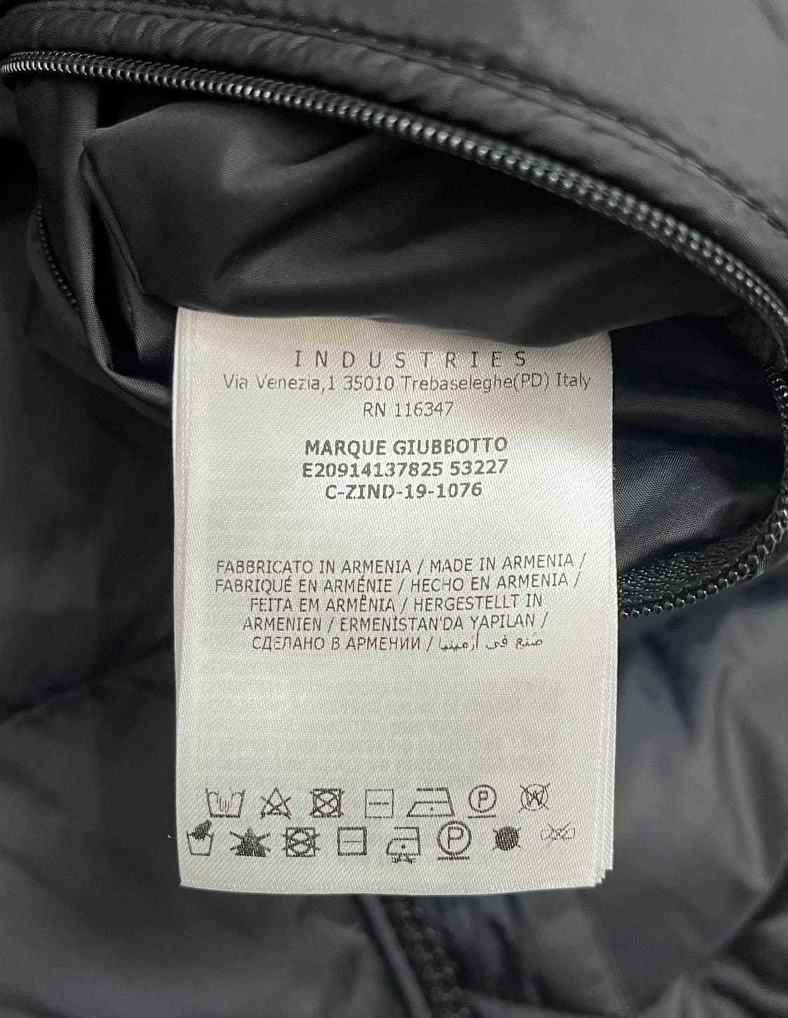 몽클레어 패딩 상품이미지10