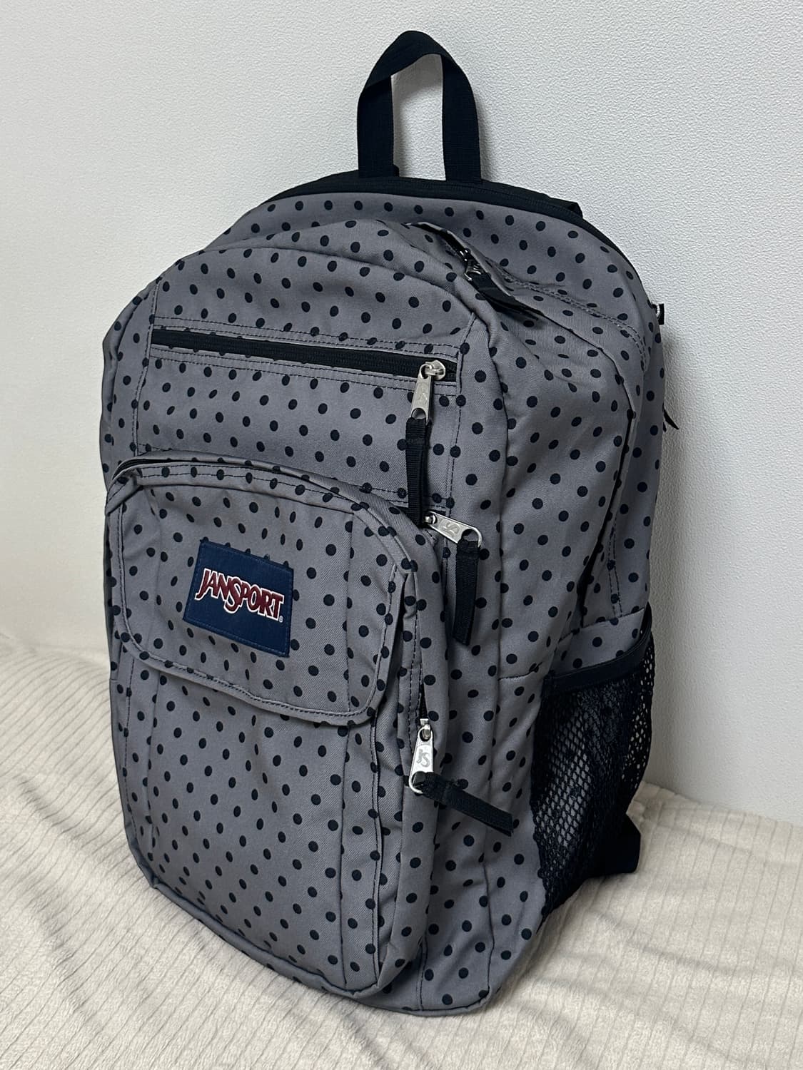 잔스포츠 도트 땡땡이 백팩&파우치 상품이미지2