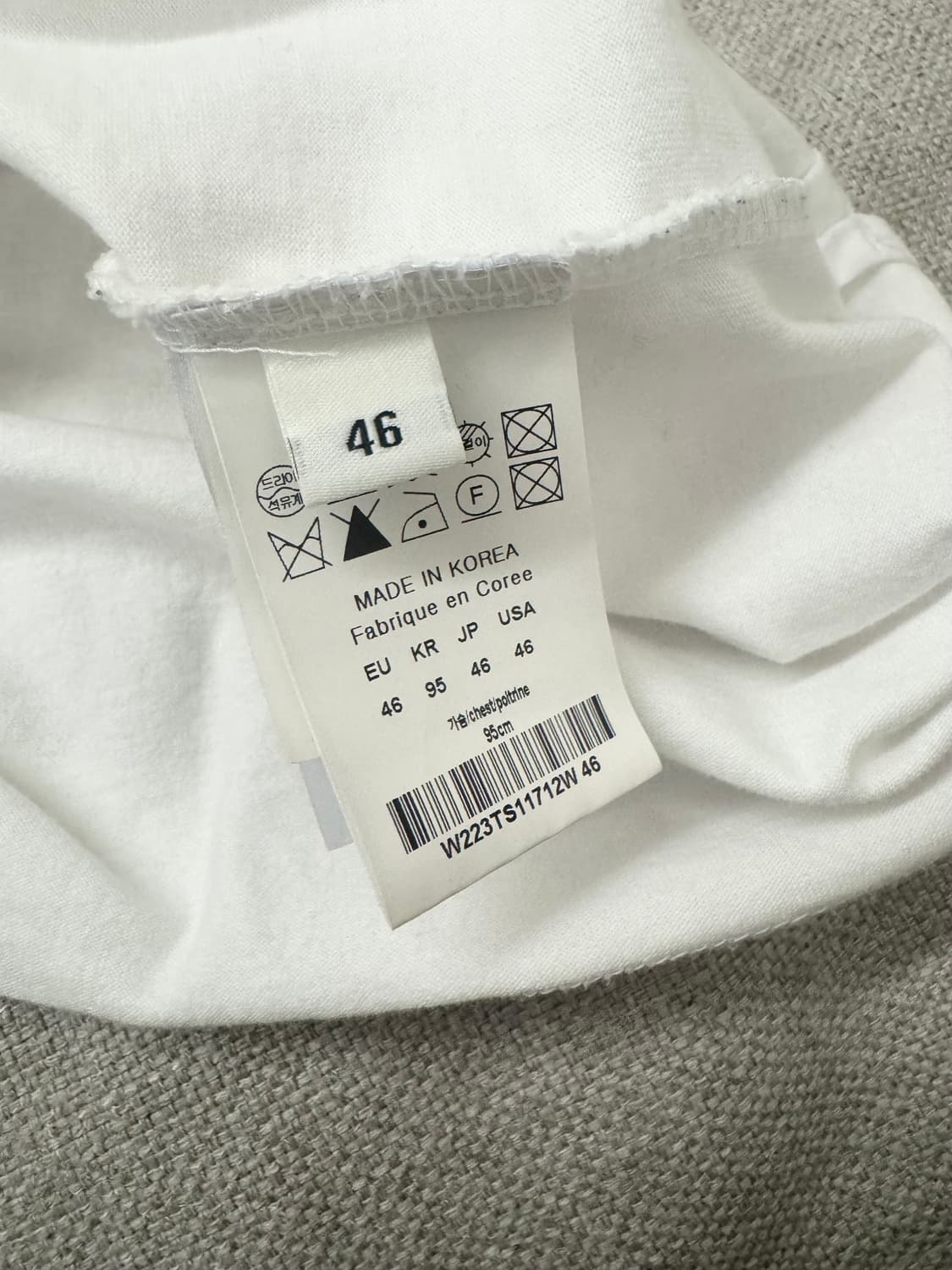 우영미 롱슬리브 백로고 긴팔티셔츠 화이트 크림컬러 46size 상품이미지3