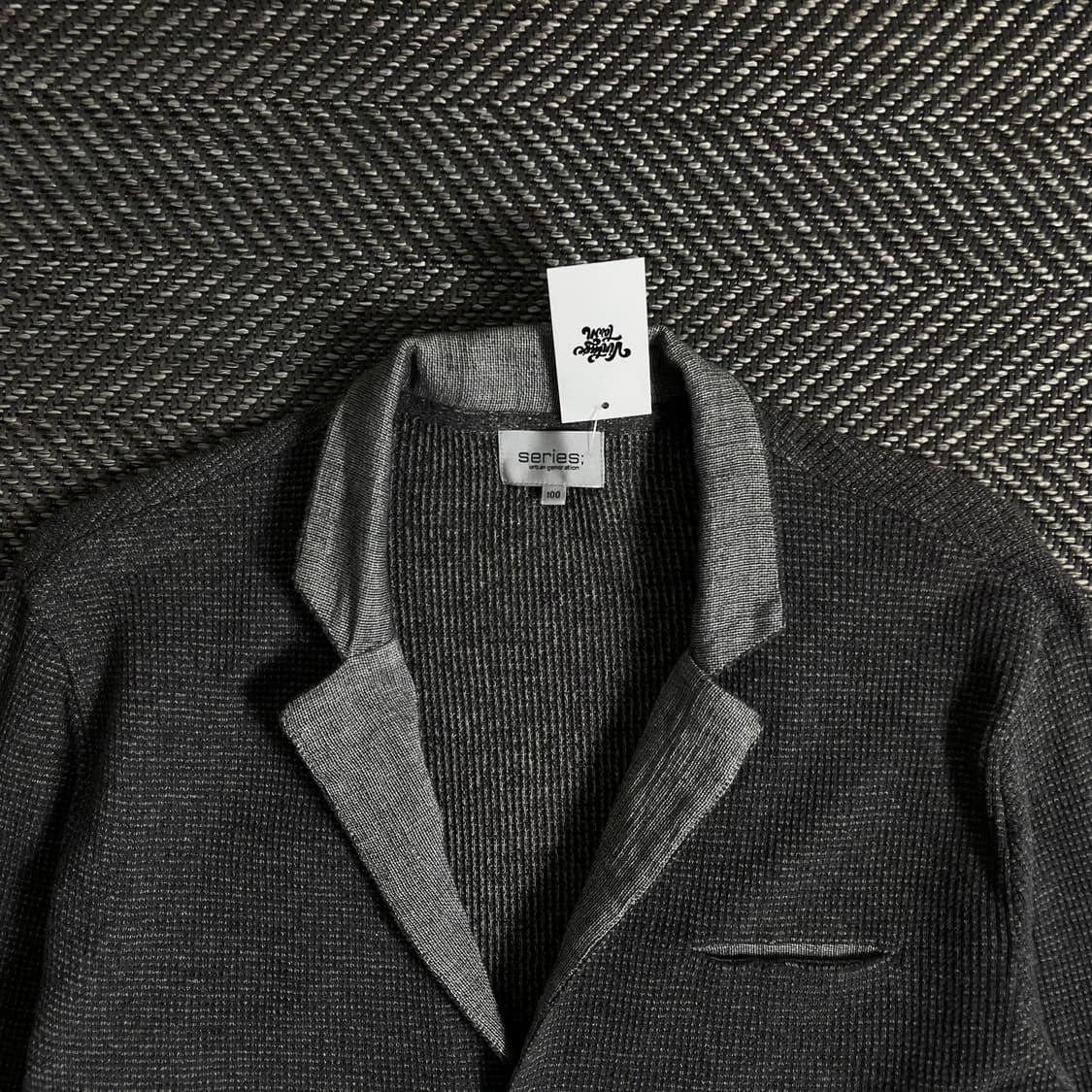 시리즈 미니멀 카라넥 니트 자켓o 3181 상품이미지4