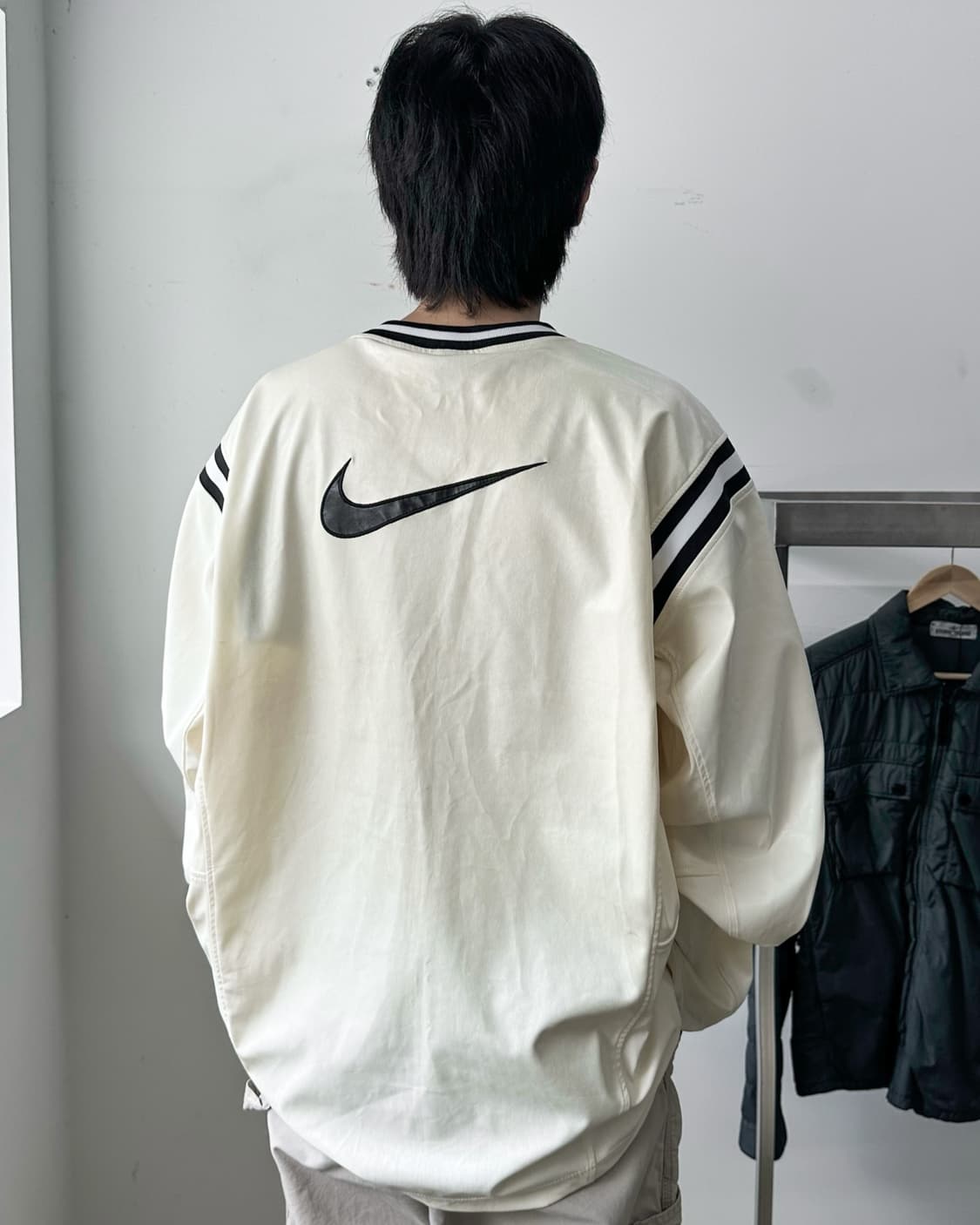 나이키 2000’s 빅 스우시 2B 풀오버 웜업 상품이미지1