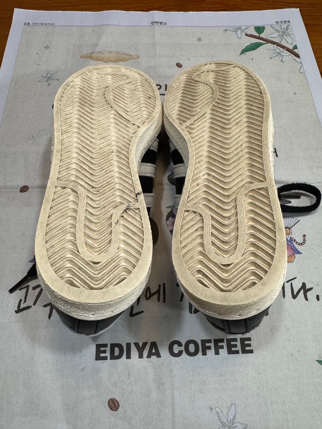 (240)아디다스 슈퍼스타 82 블랙&화이트 상품이미지4