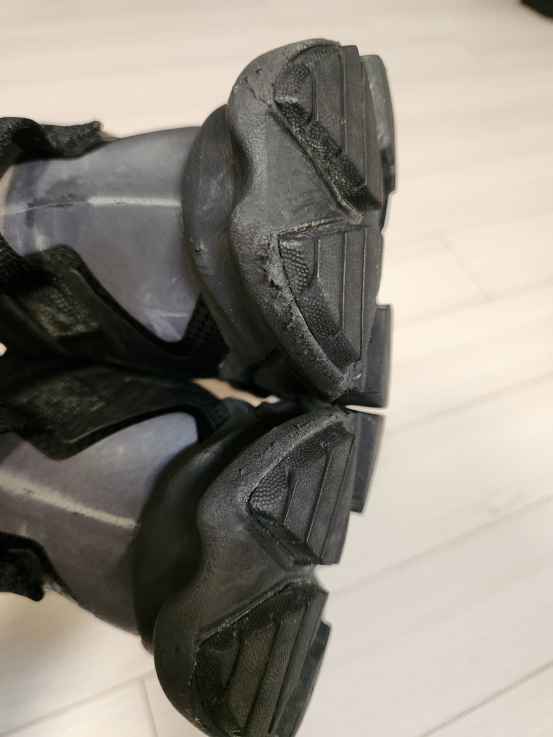 호카 트레일코드 고어텍스 남자 등산화 트레킹화 신발 블랙 레이븐 1123 상품이미지7