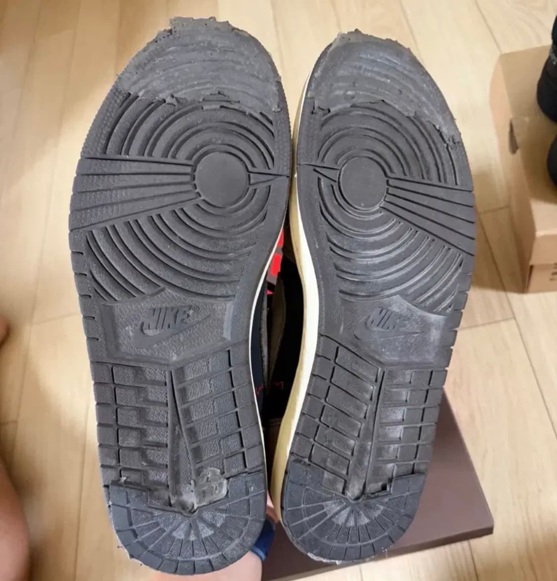 나이키 트래비스스캇 og모카 상품이미지5