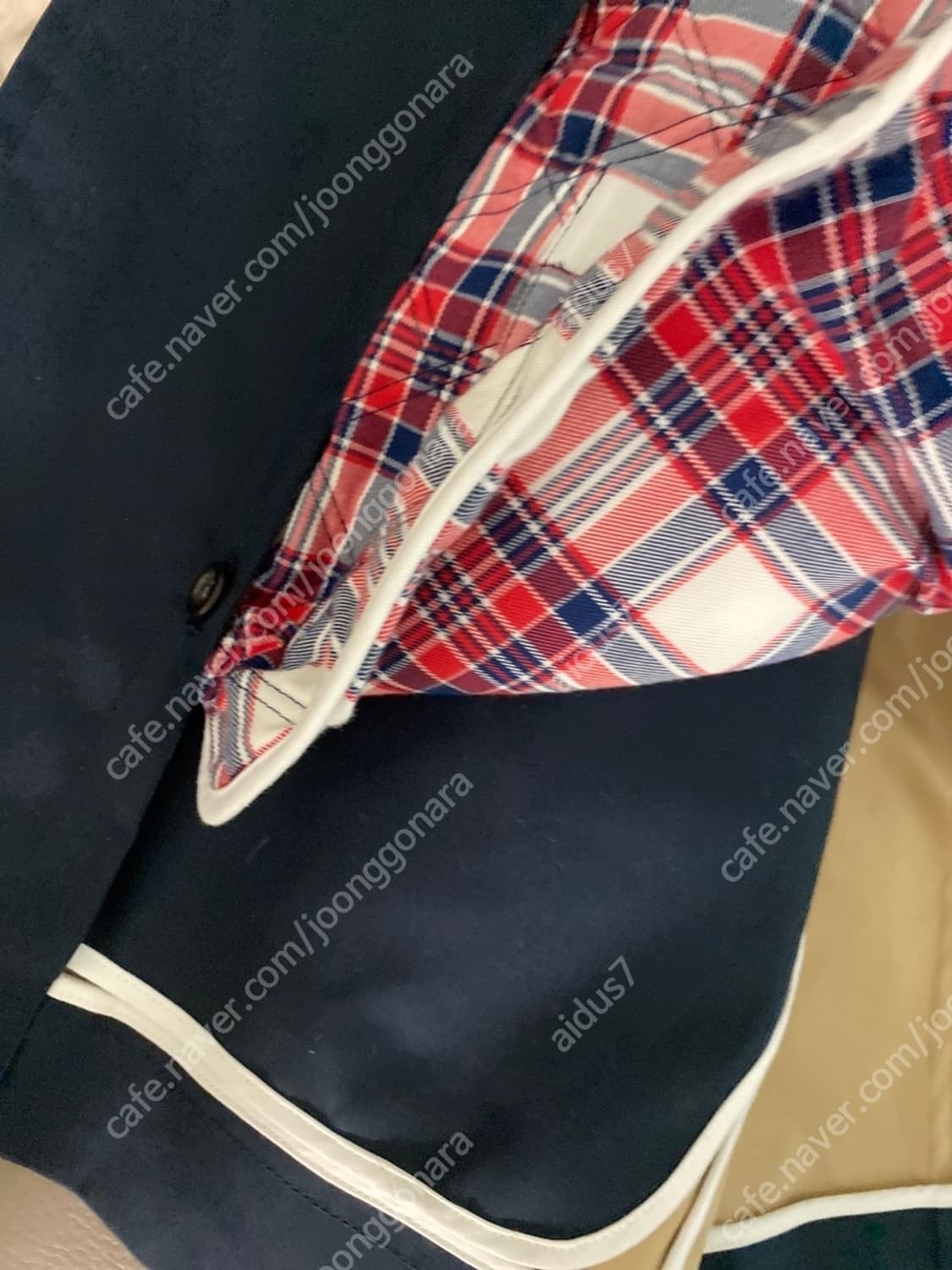 톰브라운 코트 내피  탈부착가능 상품이미지4