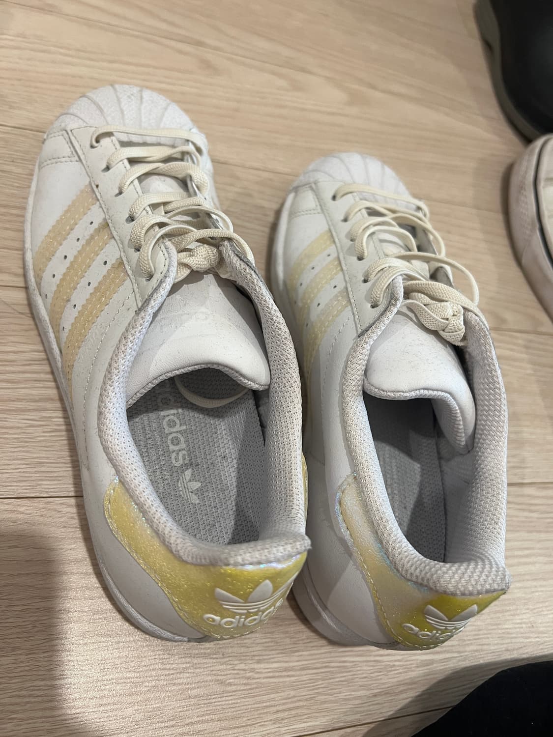 아디다스 슈퍼스타 230 상품이미지2