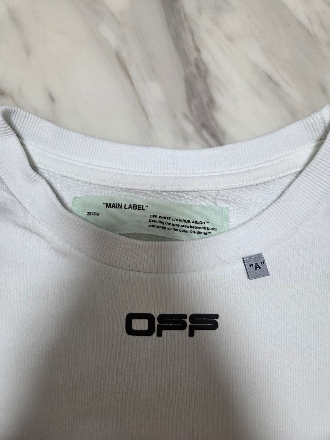 오프화이트 카라바지오 애로우 맨투맨 상품이미지5