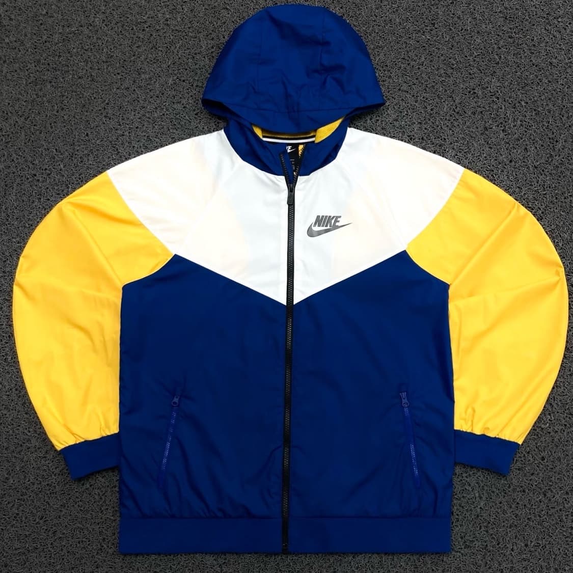 Nike 나이키 스우시 로고 멀티컬러 윈드러너 바람막이 상품이미지1
