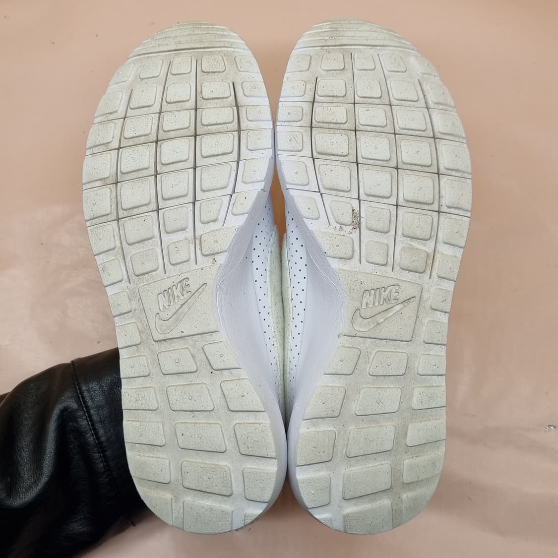 나이키 로쉐 코르테즈 여성 스니커즈 235 상품이미지3