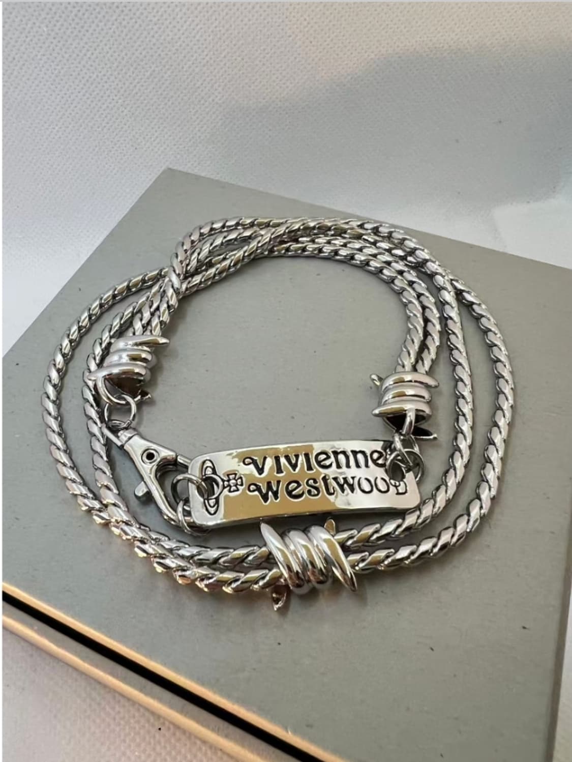 비비안웨스트우드 레터링 orb 각인 체인 초커 목걸이 상품이미지1