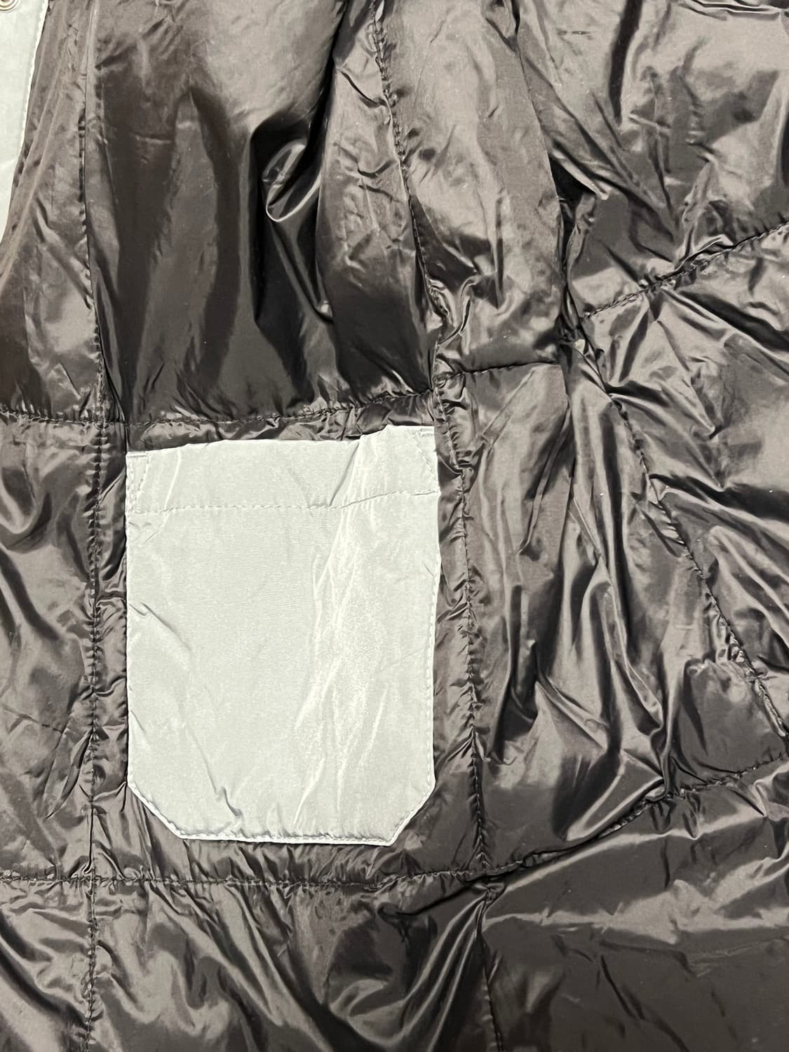 지오다노 경량 패딩 자켓 L 라이트그레이 상품이미지5