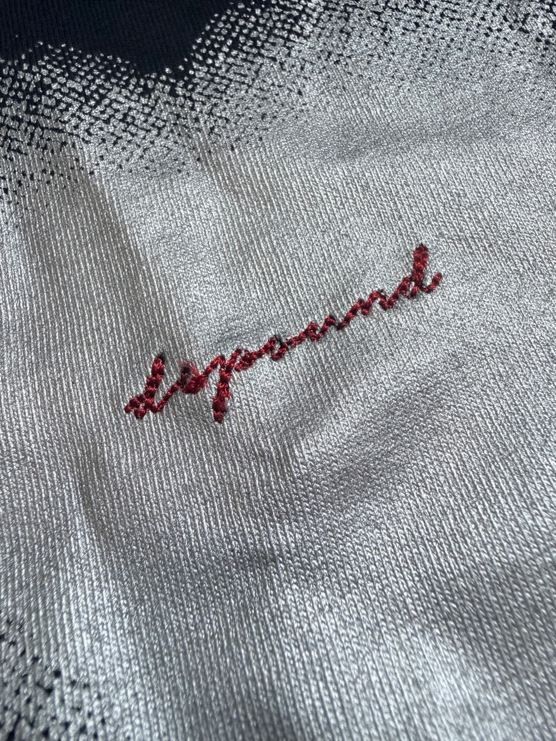 드파운드 하트 슬림핏 티셔츠  black 상품이미지4