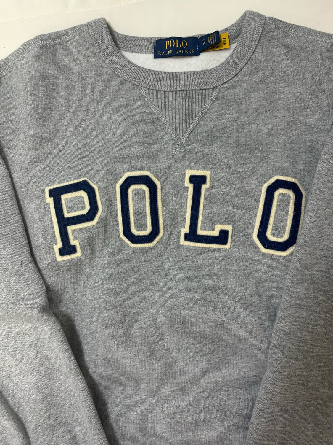 폴로 스펠아웃 로고 맨투맨 그레이 상품이미지1