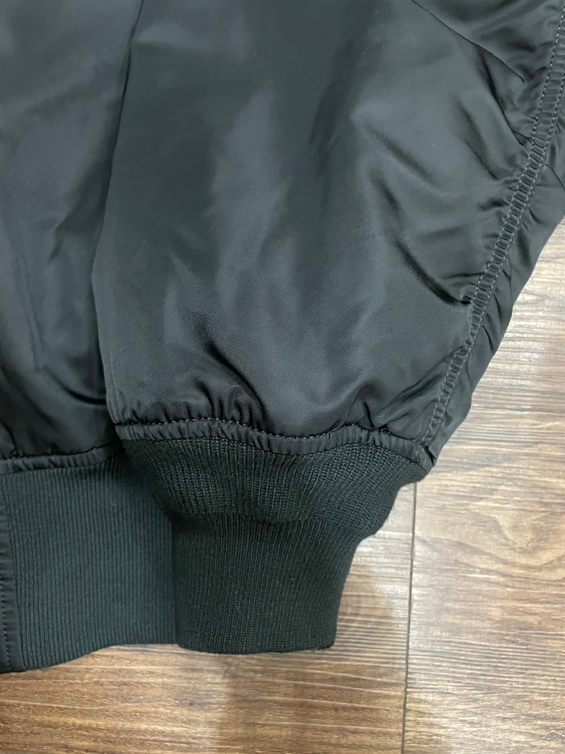 알파인더스트리 ma-1 플라이트 자켓 항공점퍼 블랙 상품이미지5