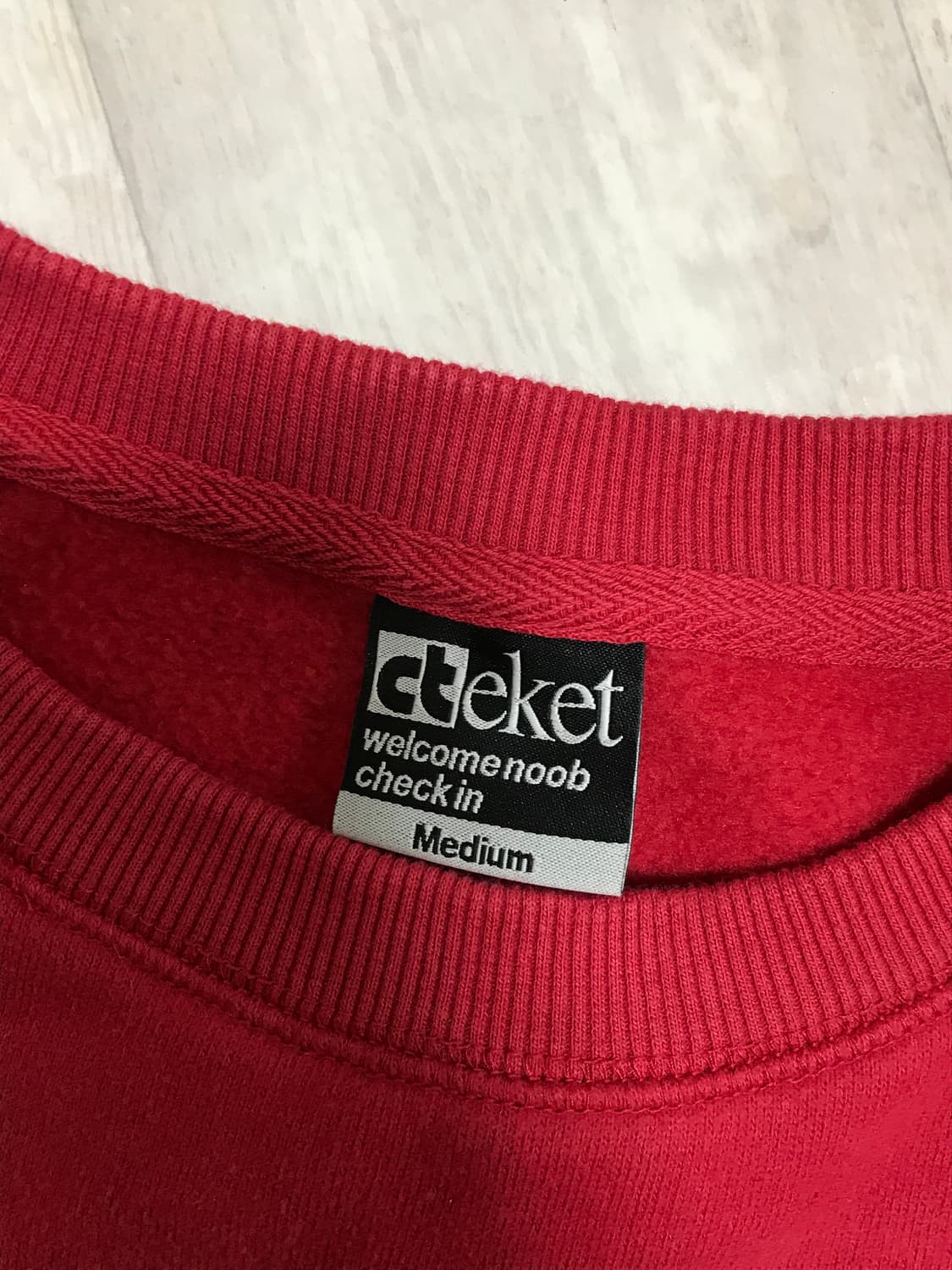 테켓 Minute Sweatshirt Red 상품이미지3