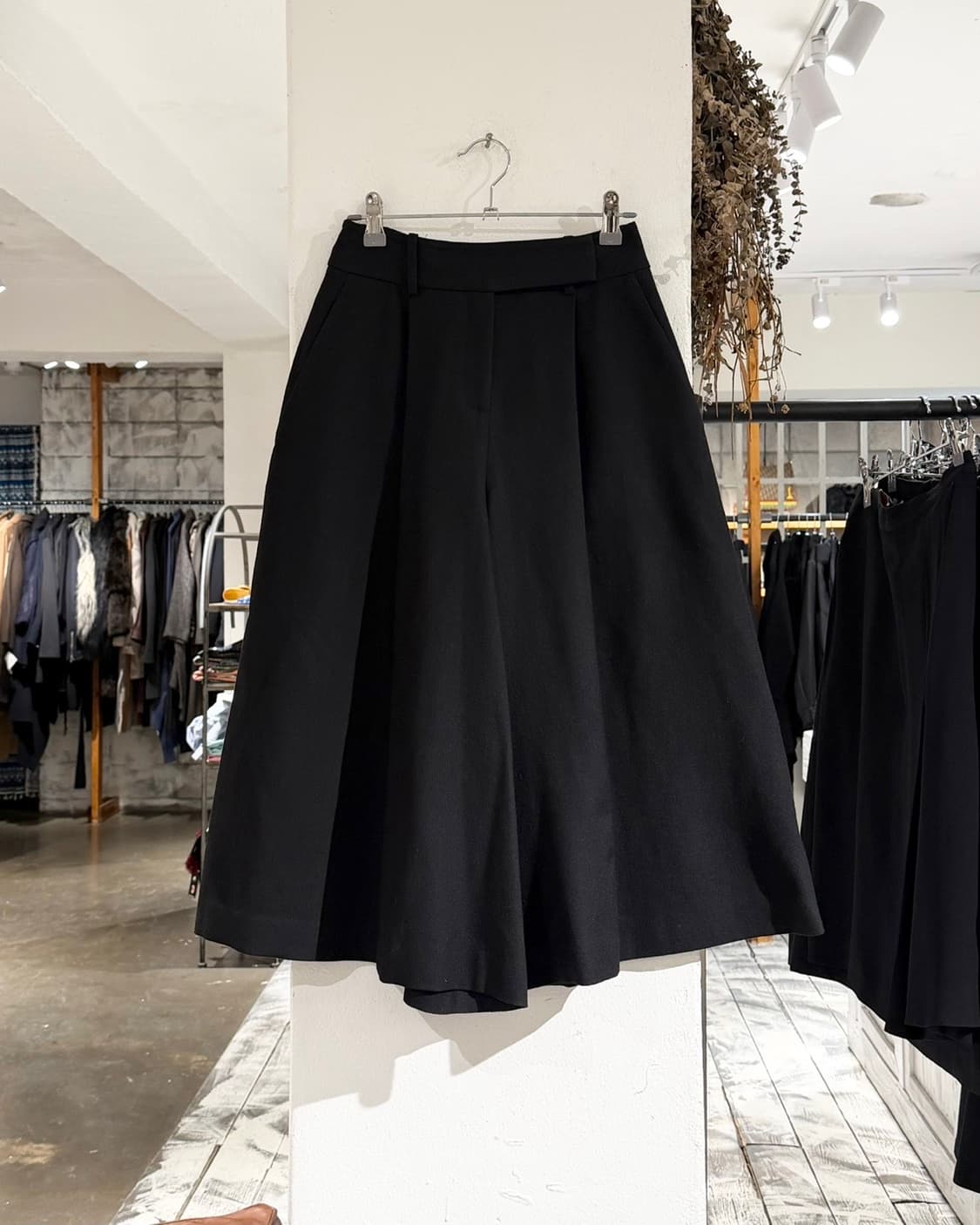 질샌더 네이비 블랙 핀턱 미디 와이드 팬츠 상품이미지1