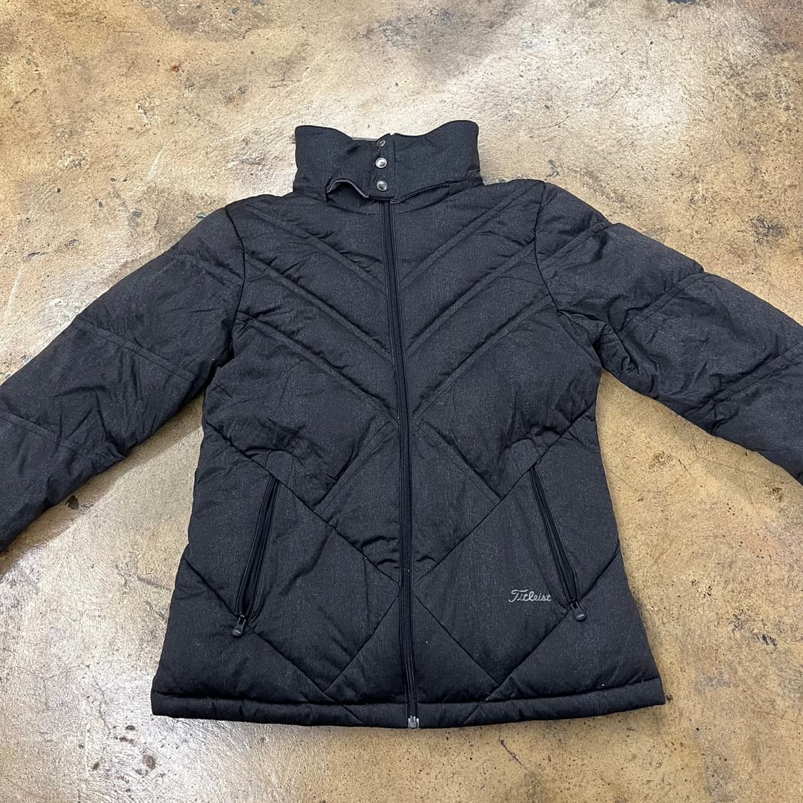 [정품/S] 타이틀리스트 여성 블랙 패딩 점퍼 b10 상품이미지3