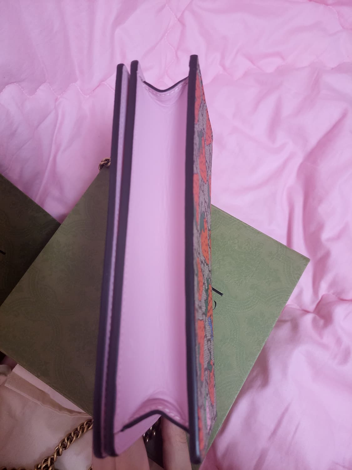 정품)급처미사용새상품!구찌 스트로베리 딸기 WOC거울핑크공주가방 크로스백 상품이미지10